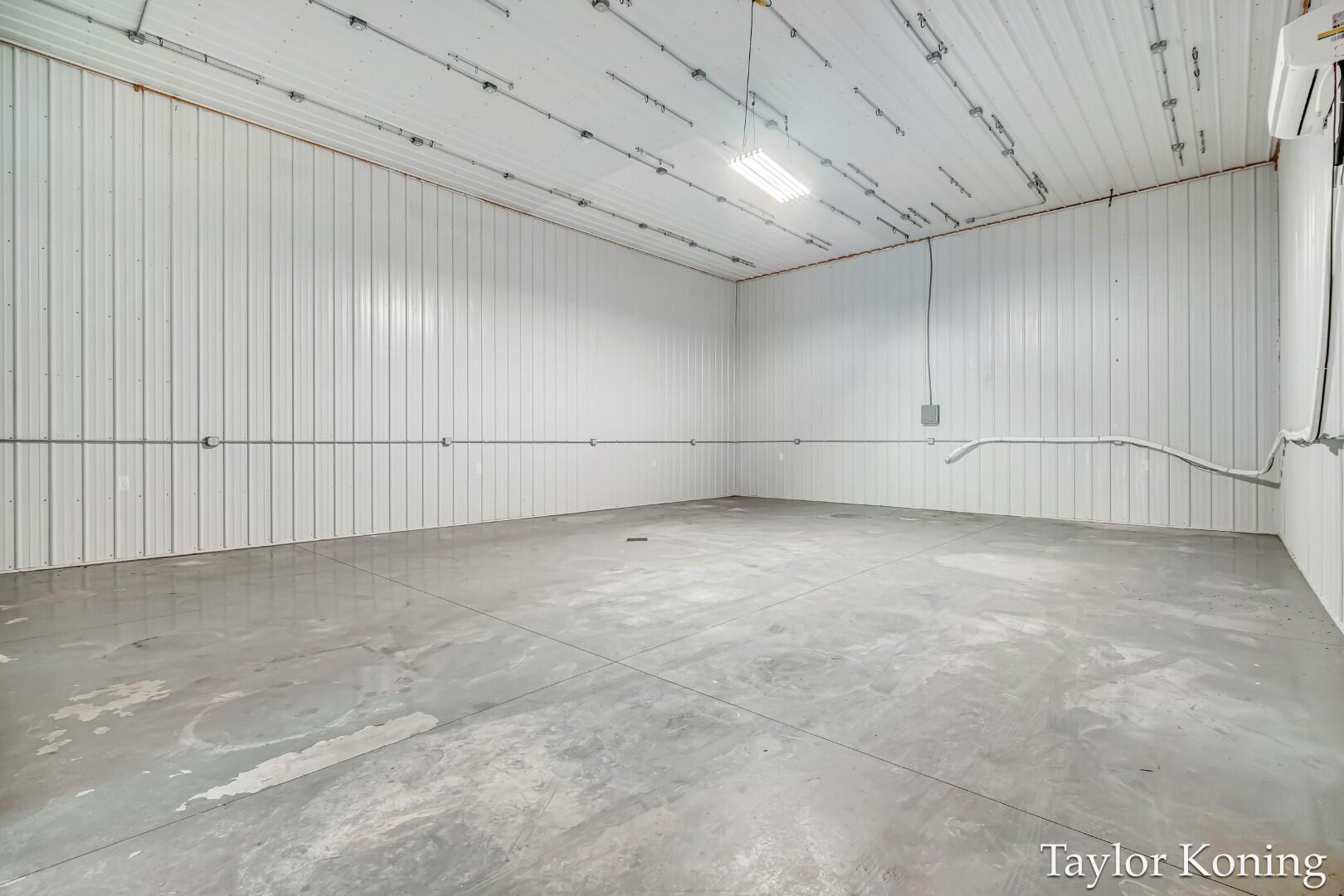 Hart, Michigan, 49420, United States, 2 Bedrooms Bedrooms, ,2 BathroomsBathrooms,Residential,For Sale,1949749