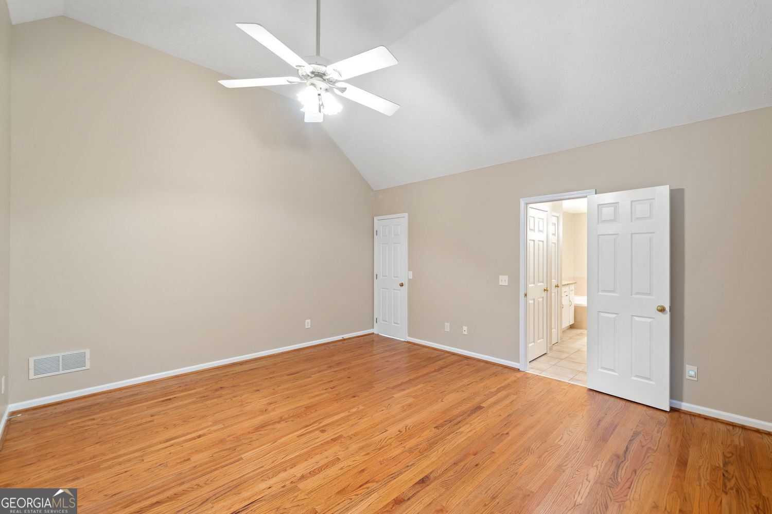 Canton, Georgia, 30114, United States, 4 Bedrooms Bedrooms, ,4 BathroomsBathrooms,Residential,For Sale,1860332
