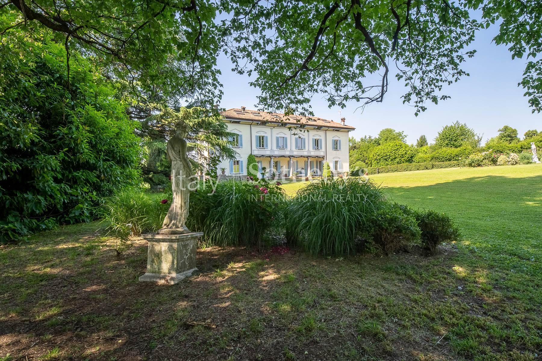 Charming mansion overlooking the Italian garden - 物件實景