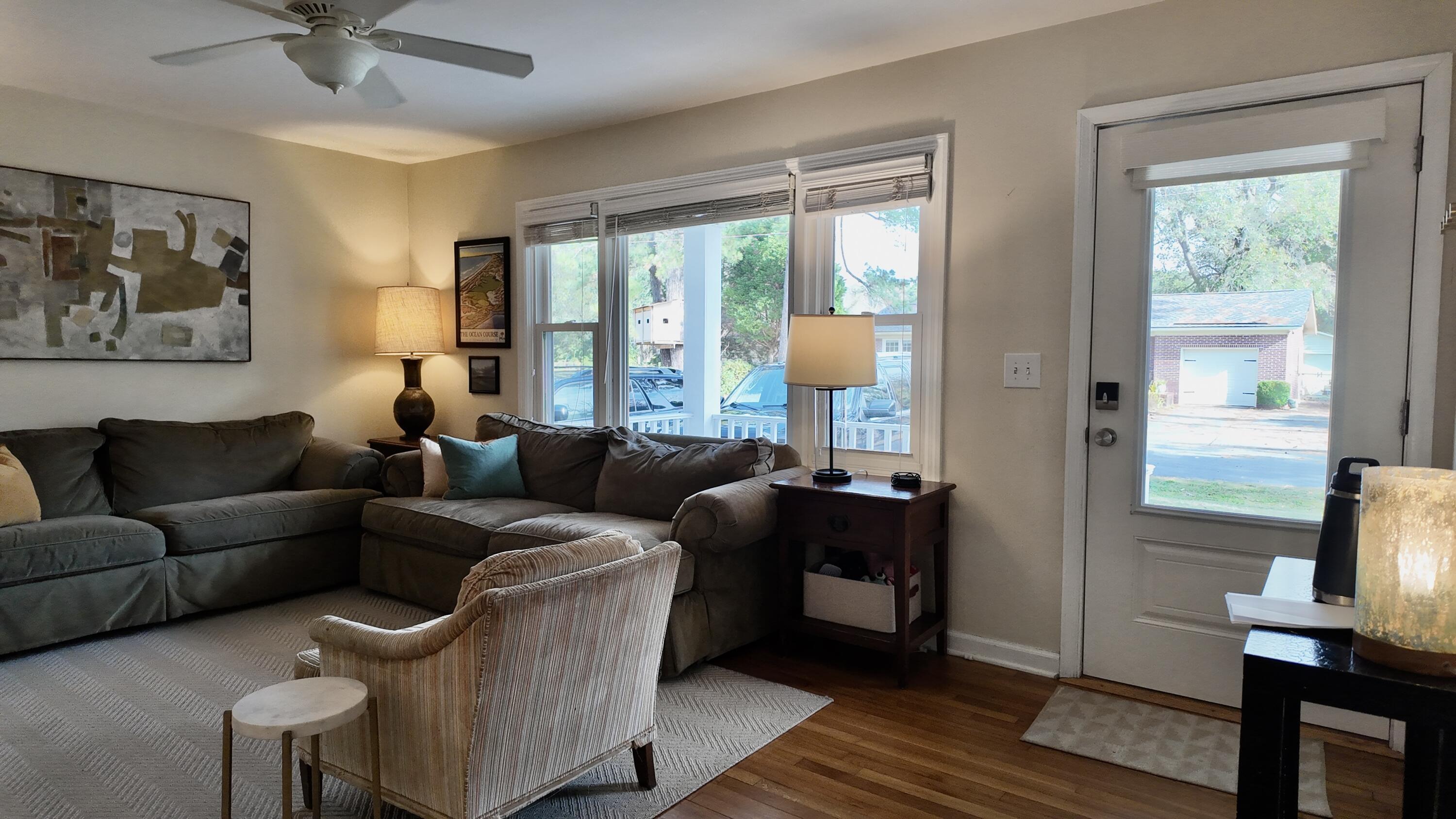 Charleston, South Carolina, 29412, United States, 3 Bedrooms Bedrooms, ,2 BathroomsBathrooms,Residential,For Sale,2001762