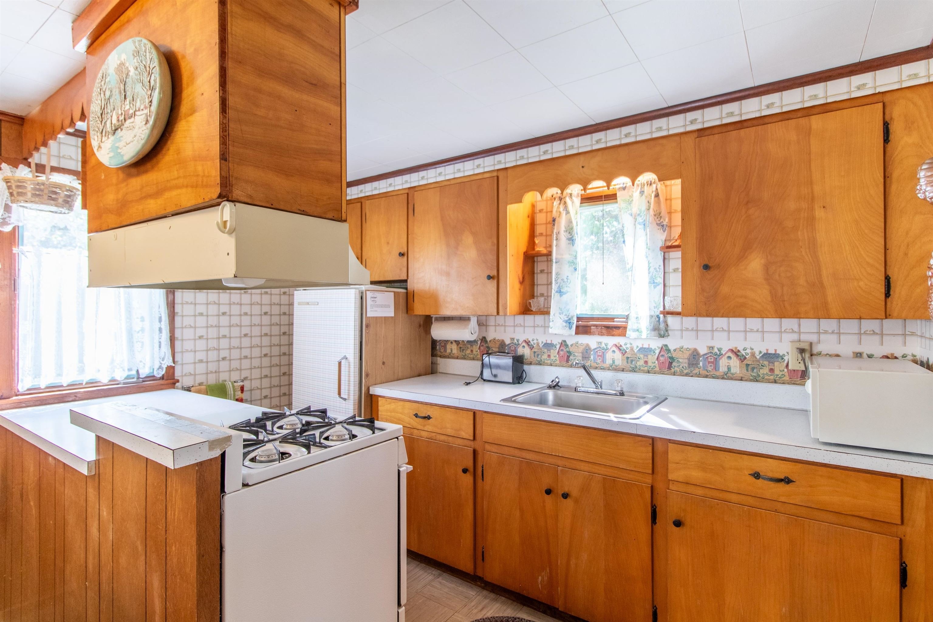 Westmore, Vermont, 05860, United States, 3 Bedrooms Bedrooms, ,1 BathroomBathrooms,Residential,For Sale,1974446