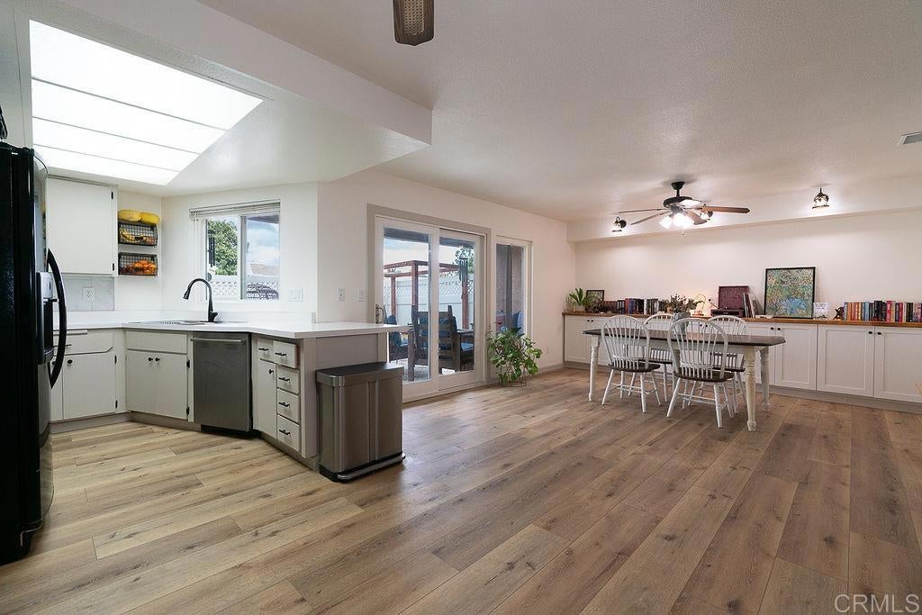 Temecula, California, 92592, United States, 3 Bedrooms Bedrooms, ,3 BathroomsBathrooms,Residential,For Sale,1997164