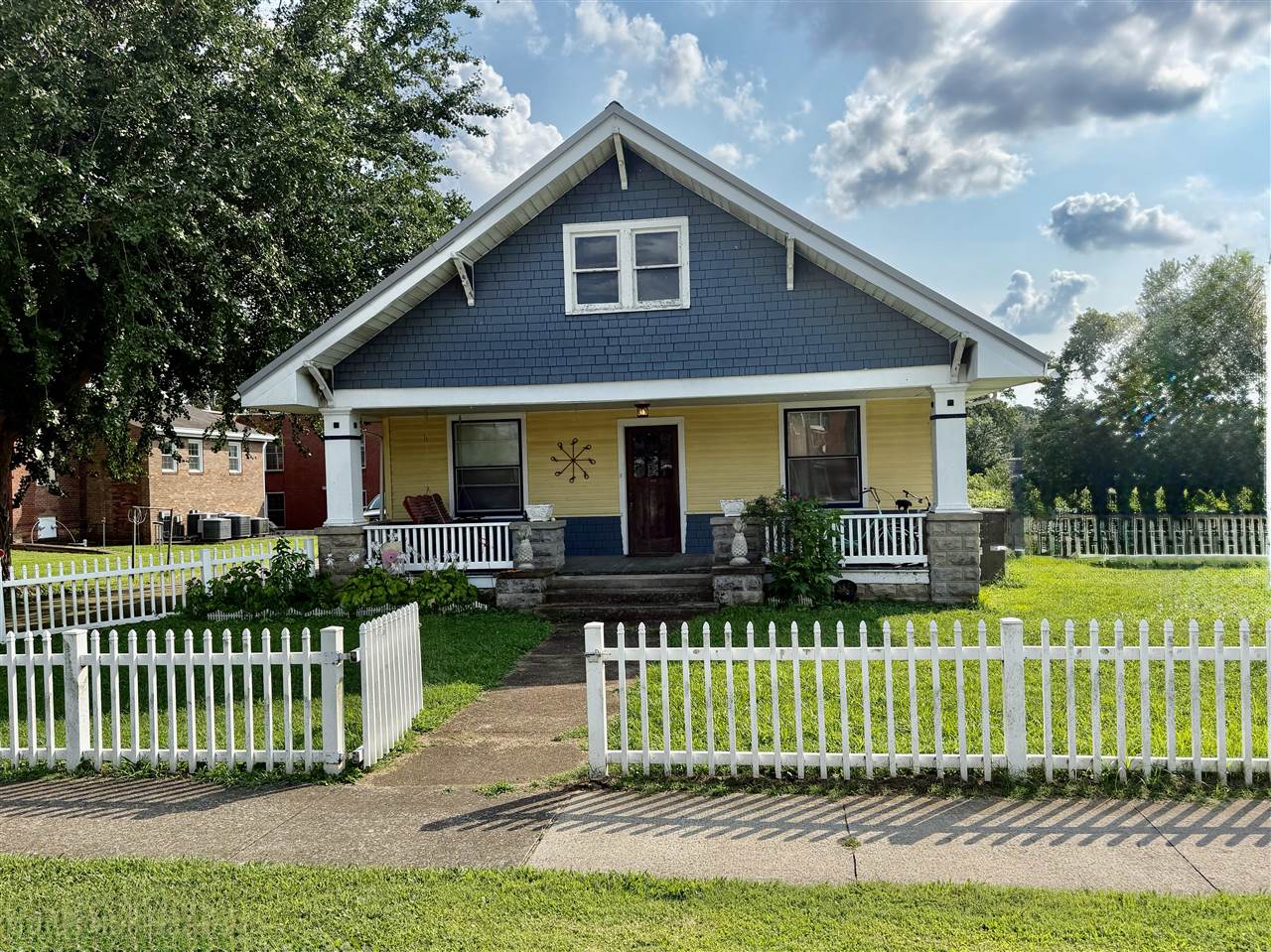 Main St, Trenton, KY 42286