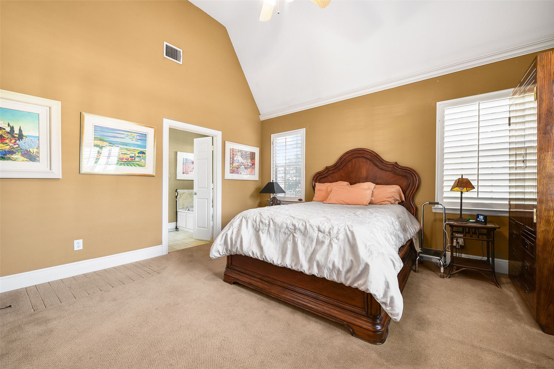 Fort Worth, Texas, 76109, United States, 3 Bedrooms Bedrooms, ,3 BathroomsBathrooms,Residential,For Sale,1911939