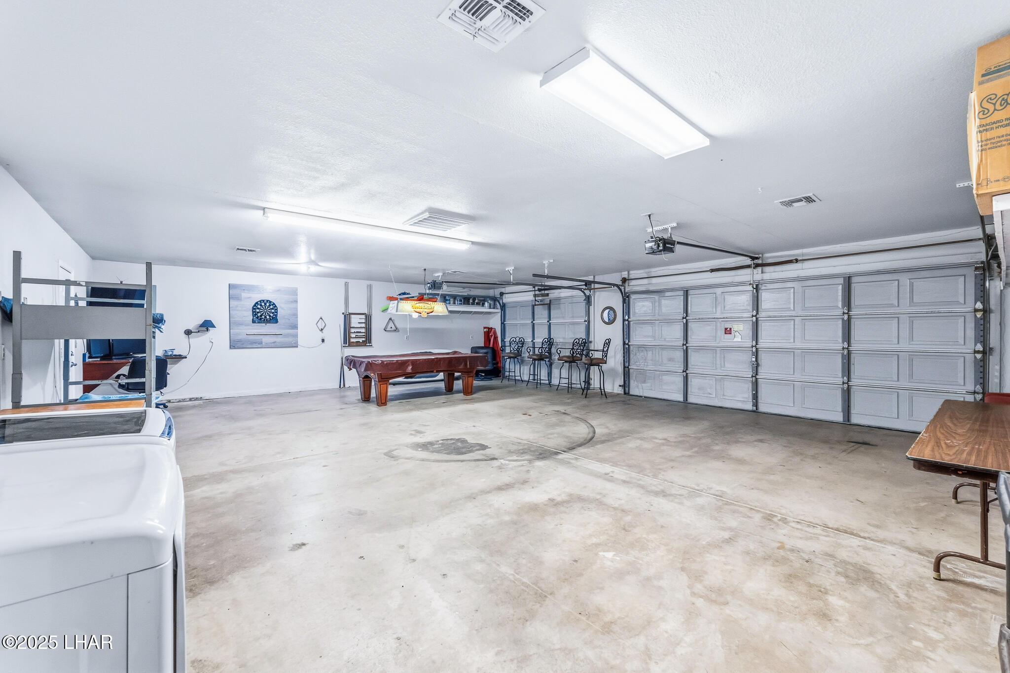 Lake Havasu City, Arizona, 86404, United States, 4 Bedrooms Bedrooms, ,2 BathroomsBathrooms,Residential,For Sale,2002177