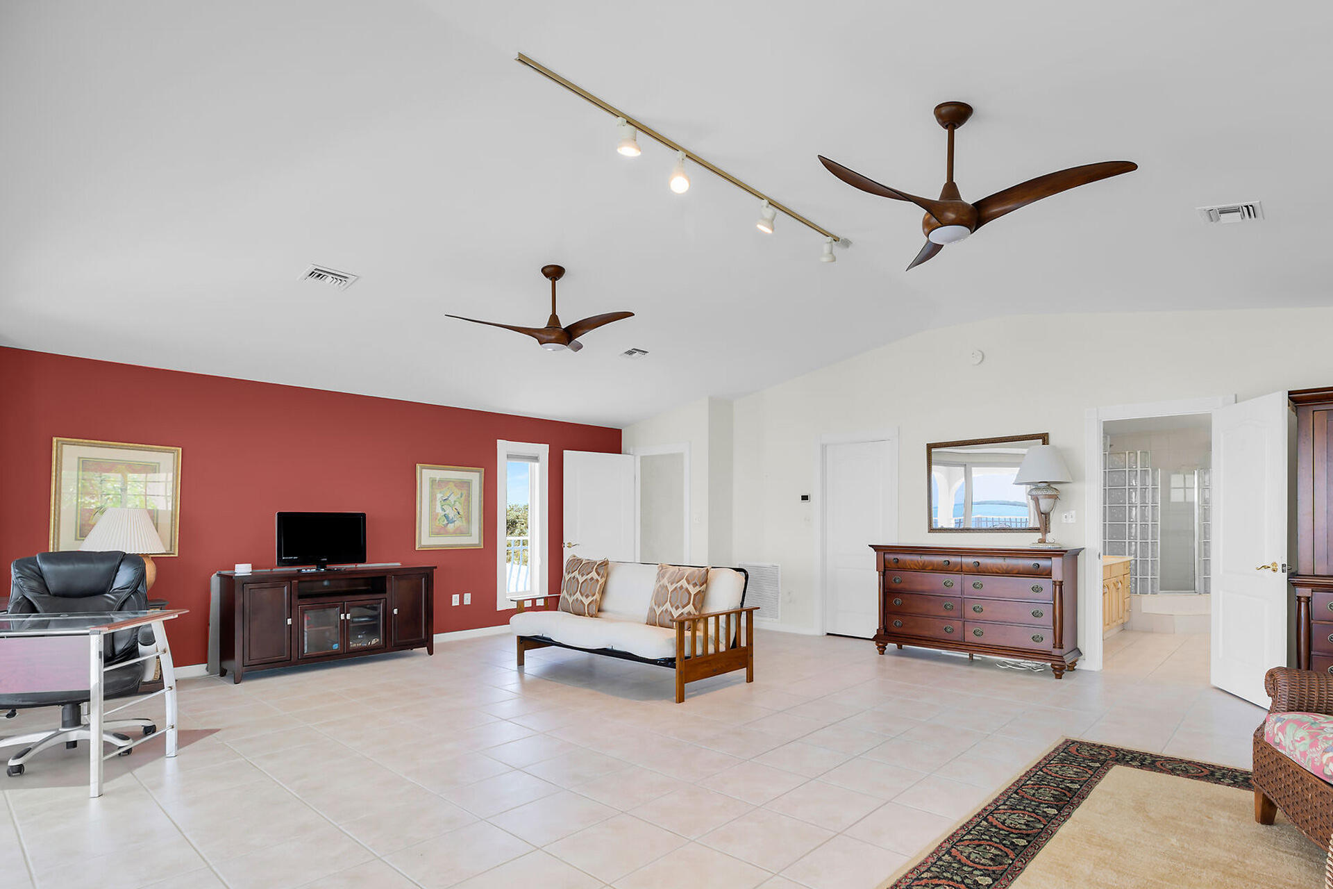 Tavernier, Florida, 33070, United States, 3 Bedrooms Bedrooms, ,2 BathroomsBathrooms,Residential,For Sale,1882347