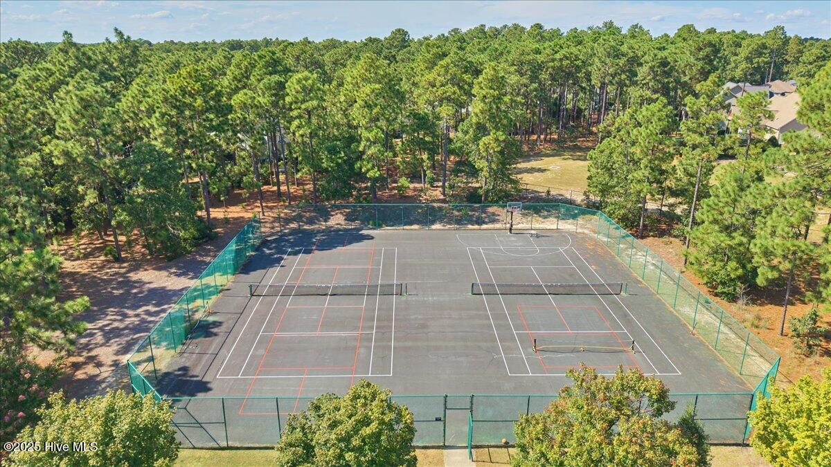 Southern Pines, North Carolina, 28387, United States, 3 Bedrooms Bedrooms, ,3 BathroomsBathrooms,Residential,For Sale,1933285