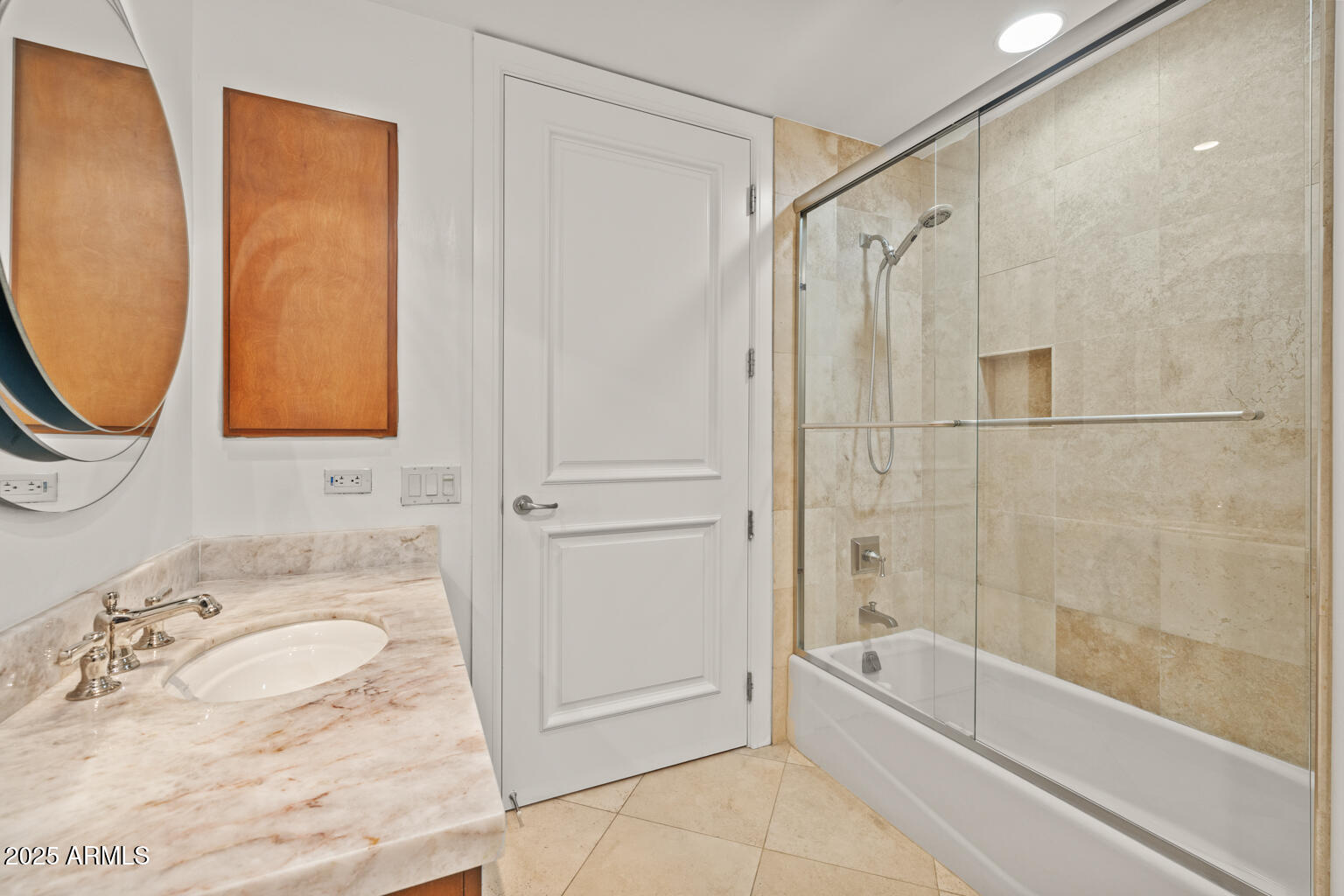 Phoenix, Arizona, 85016, United States, 2 Bedrooms Bedrooms, ,Residential,For Sale,1792869