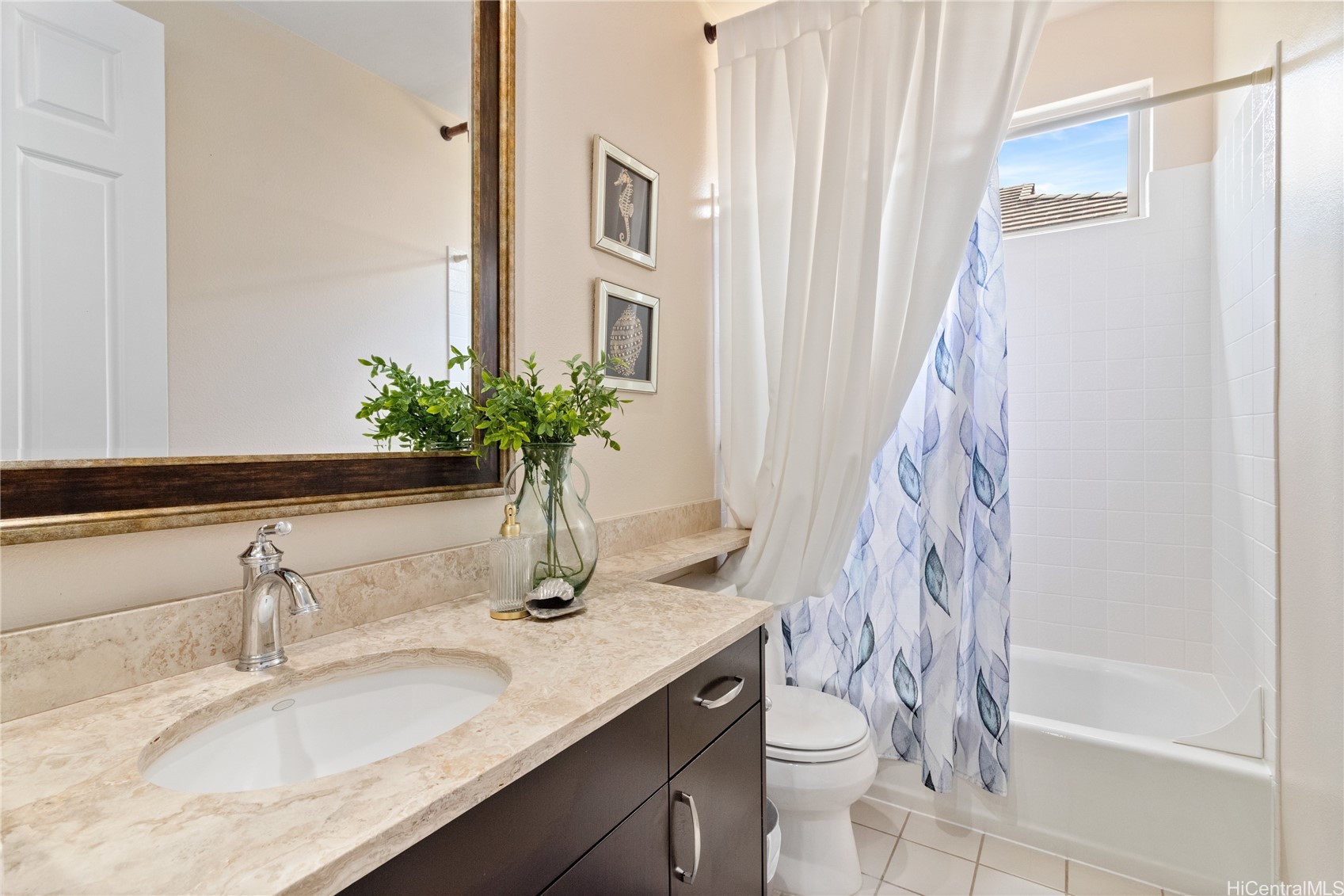 Honolulu, Hawaii, 96825, United States, 4 Bedrooms Bedrooms, ,4 BathroomsBathrooms,Residential,For Sale,1911295