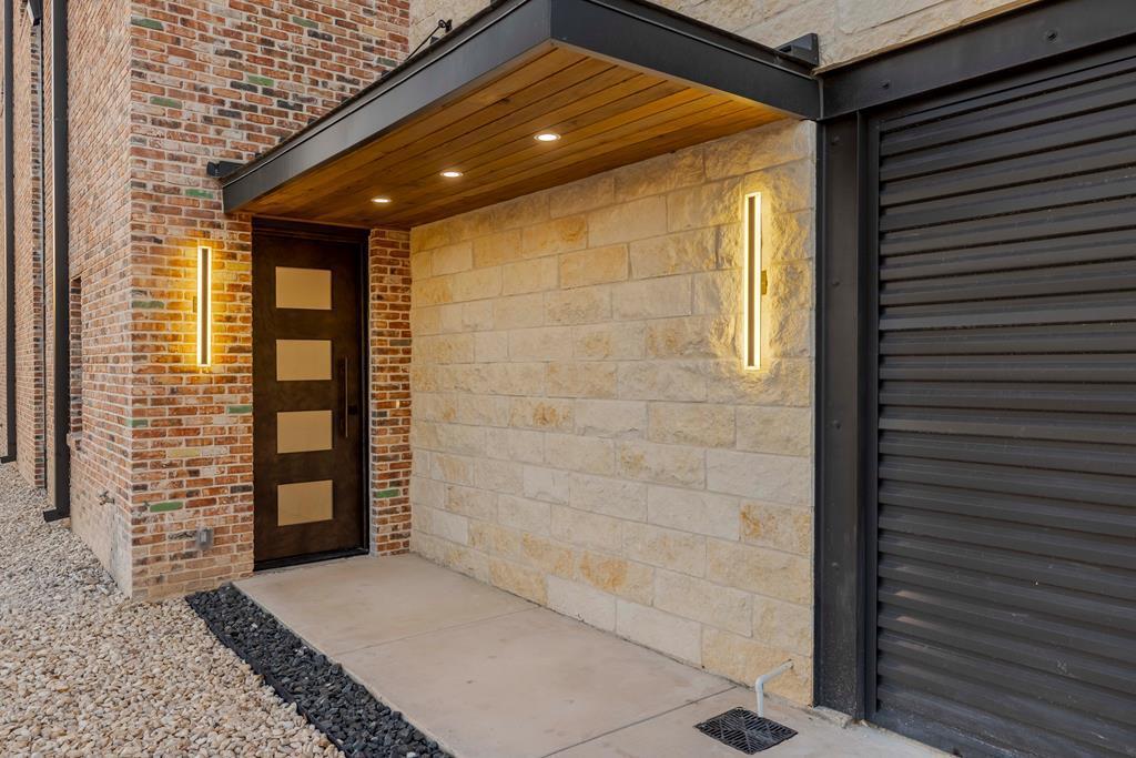 Kerrville, Texas, 78028, United States, 3 Bedrooms Bedrooms, ,3 BathroomsBathrooms,Residential,For Sale,2001532