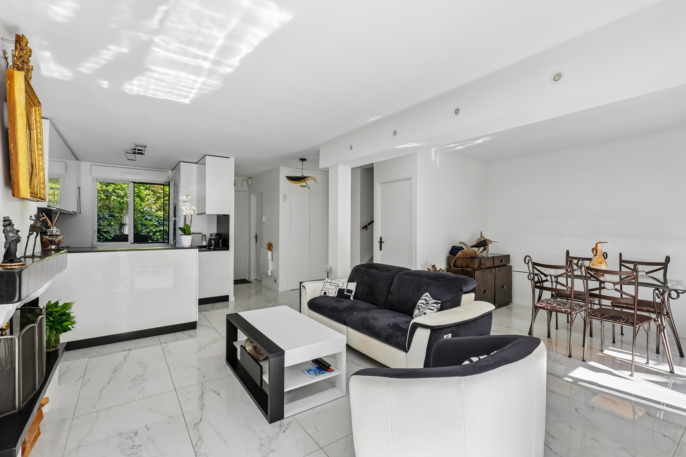  Châtillon (Town Centre) – Four-Bedroom Family House with Garden - 物件實景