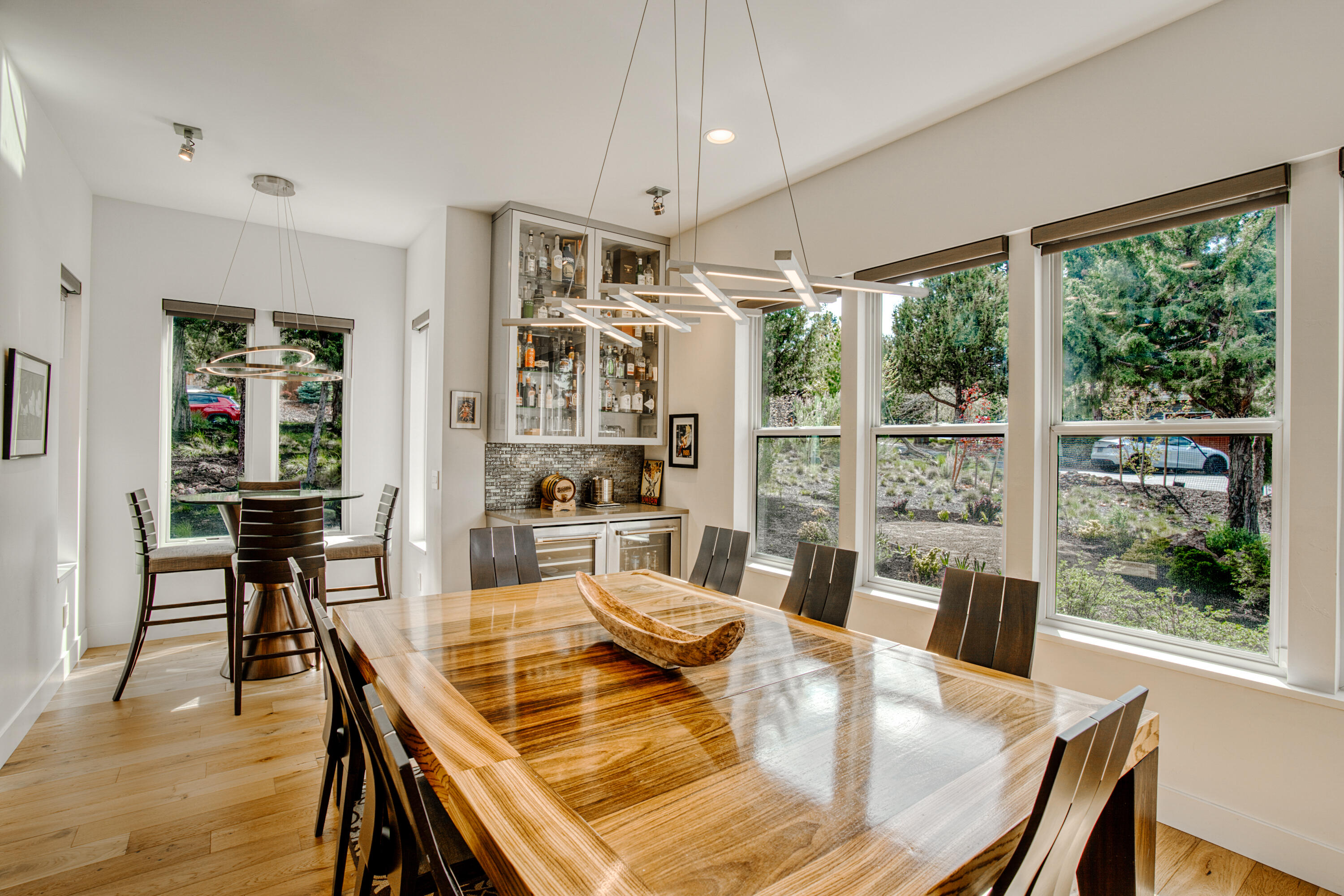 Bend, Oregon, 97703, United States, 3 Bedrooms Bedrooms, ,3 BathroomsBathrooms,Residential,For Sale,1826383