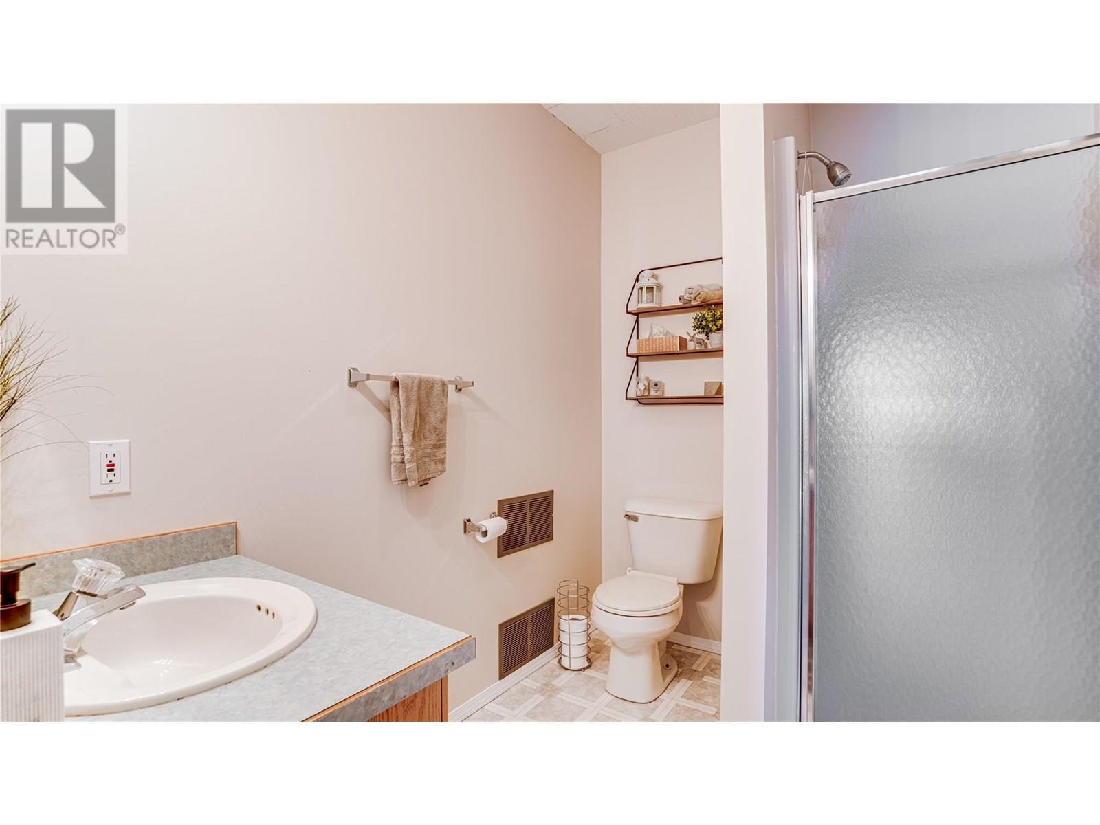 ENDERBY, British Columbia, V4Y 4B8, CA, 4 Bedrooms Bedrooms, ,3 BathroomsBathrooms,Residential,For Sale,1906459