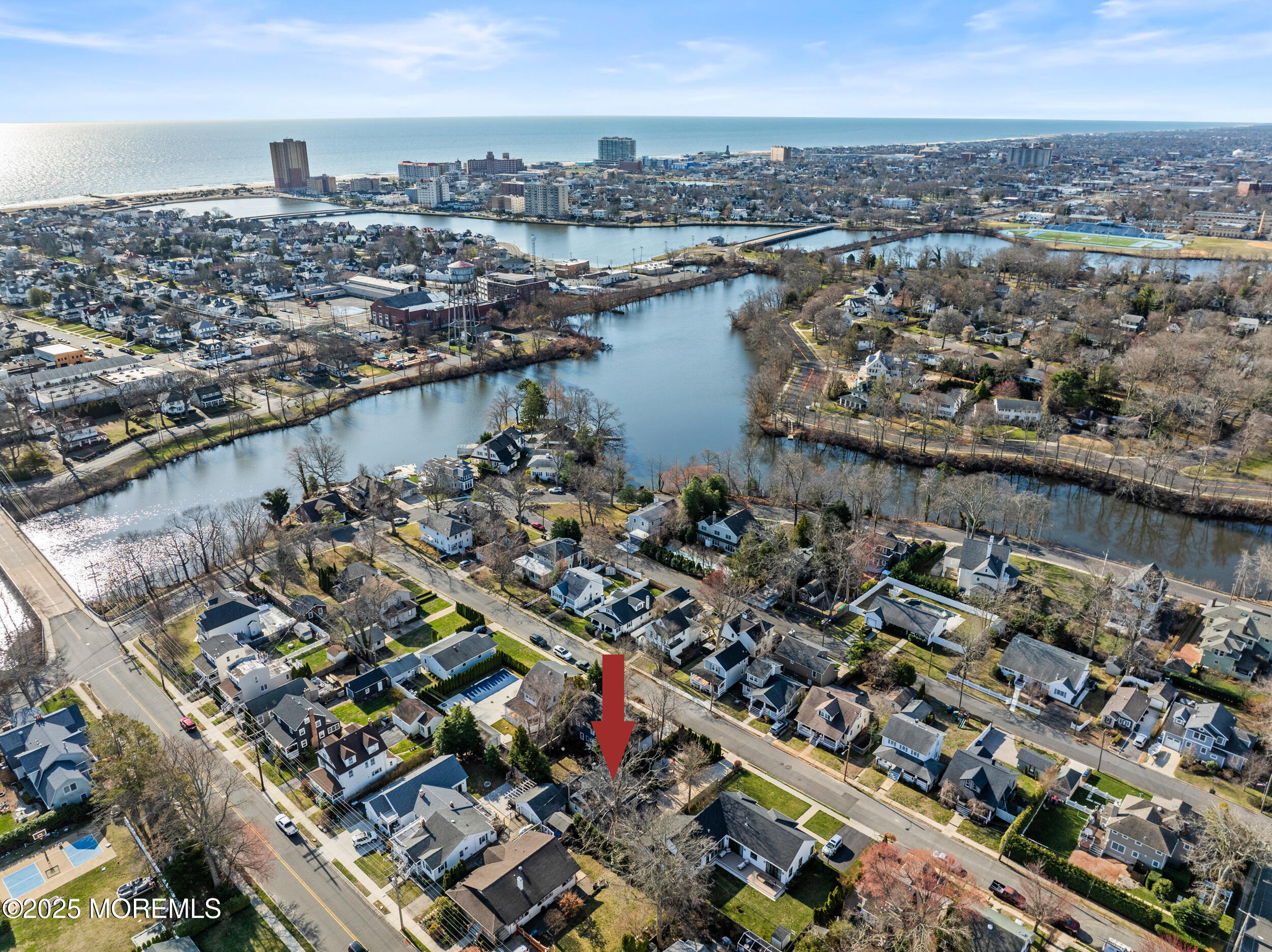 Allenhurst, New Jersey, 07711, United States, 2 Bedrooms Bedrooms, ,2 BathroomsBathrooms,Residential,For Sale,1928336