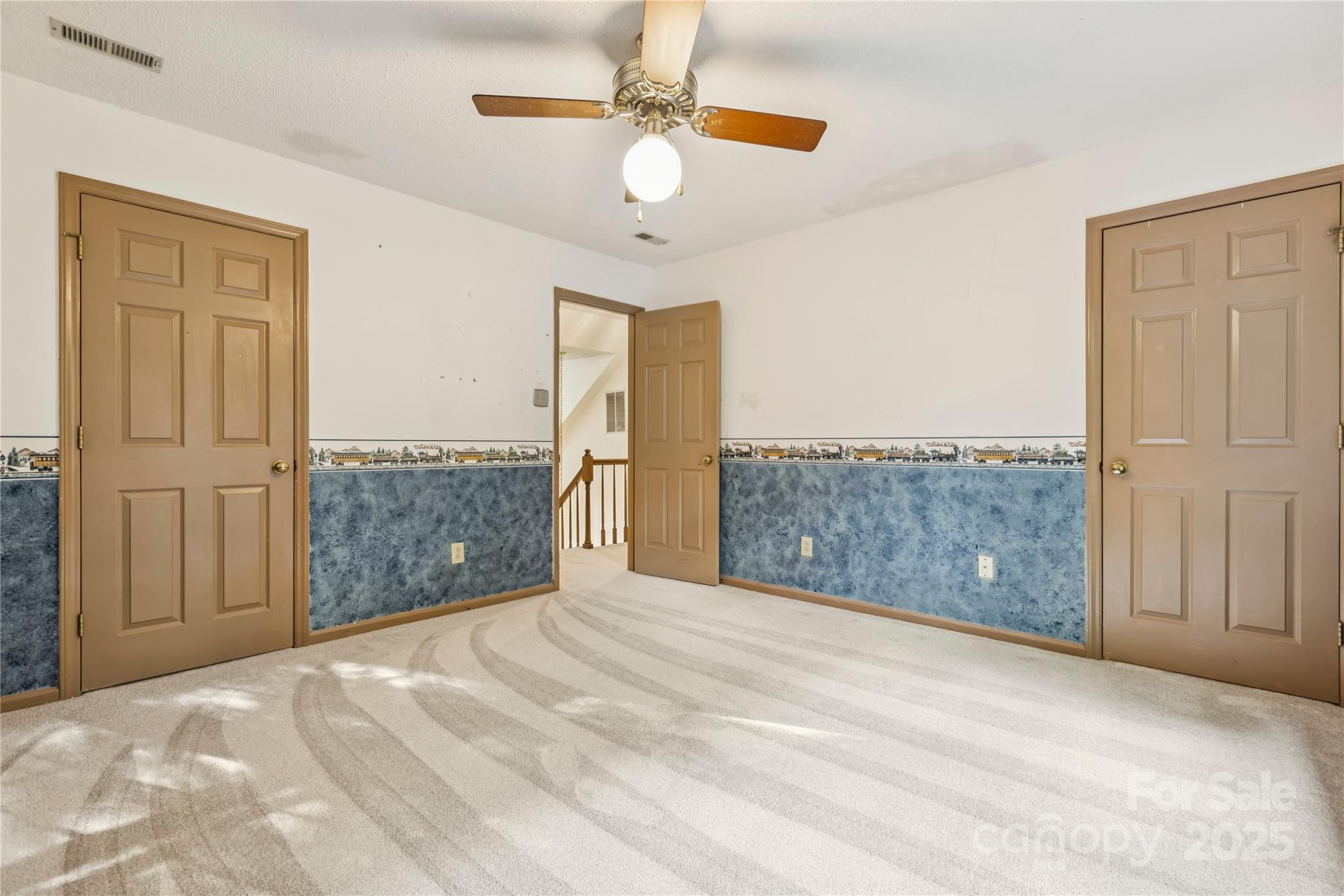 Matthews, North Carolina, 28105, United States, 4 Bedrooms Bedrooms, ,3 BathroomsBathrooms,Residential,For Sale,1938548