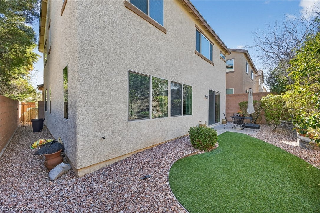 Las Vegas, Nevada, 89129, United States, 4 Bedrooms Bedrooms, ,3 BathroomsBathrooms,Residential,For Sale,2023651