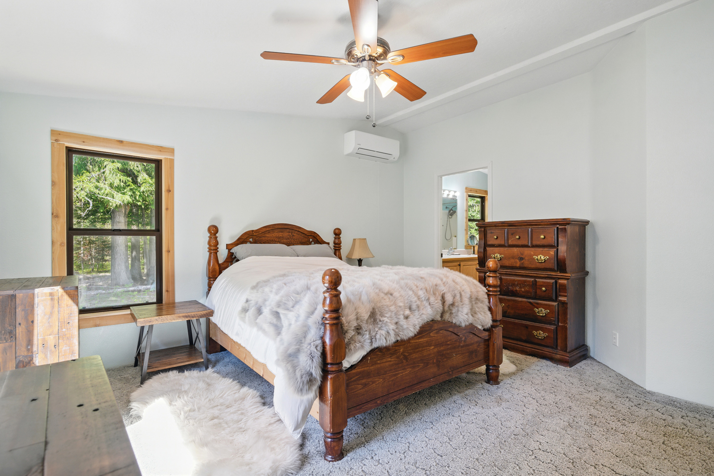 Clark Fork, Idaho, 83811, United States, 3 Bedrooms Bedrooms, ,2 BathroomsBathrooms,Residential,For Sale,1887934