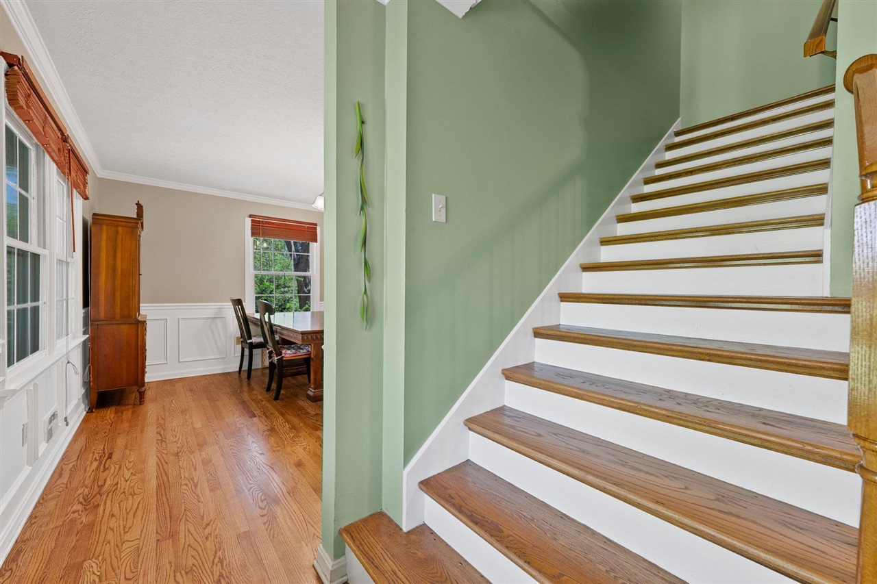 Bowling Green, Kentucky, 42103, United States, 4 Bedrooms Bedrooms, ,5 BathroomsBathrooms,Residential,For Sale,1785083