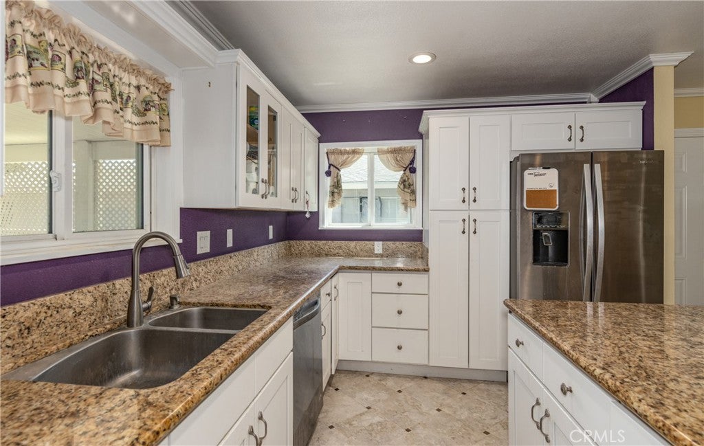 San Bernardino, California, 92404, United States, 3 Bedrooms Bedrooms, ,2 BathroomsBathrooms,Residential,For Sale,1927844