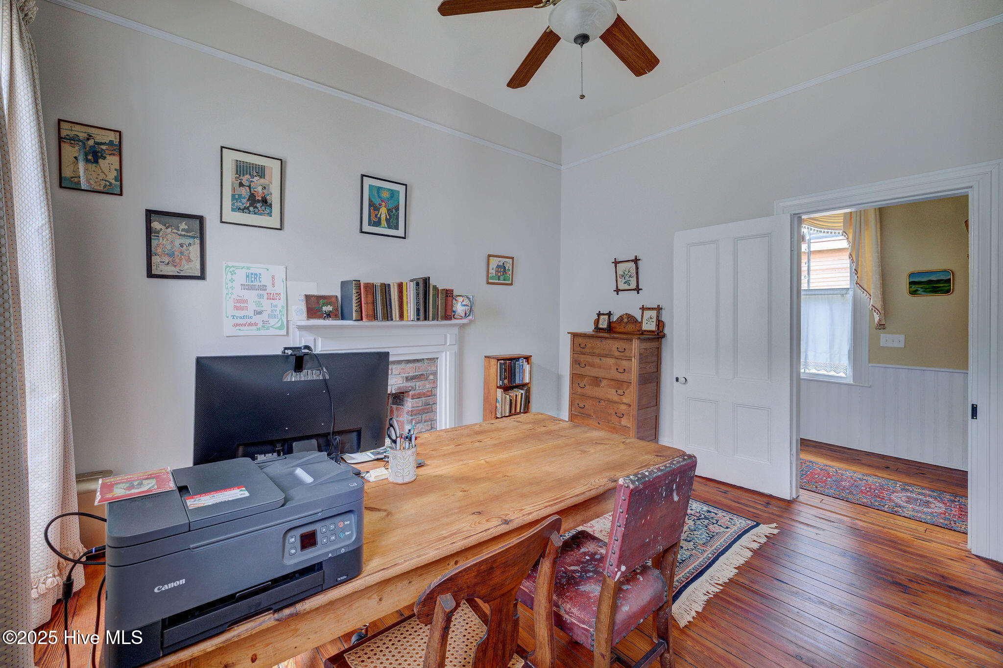 Wilmington, North Carolina, 28401, United States, 4 Bedrooms Bedrooms, ,3 BathroomsBathrooms,Residential,For Sale,1874502