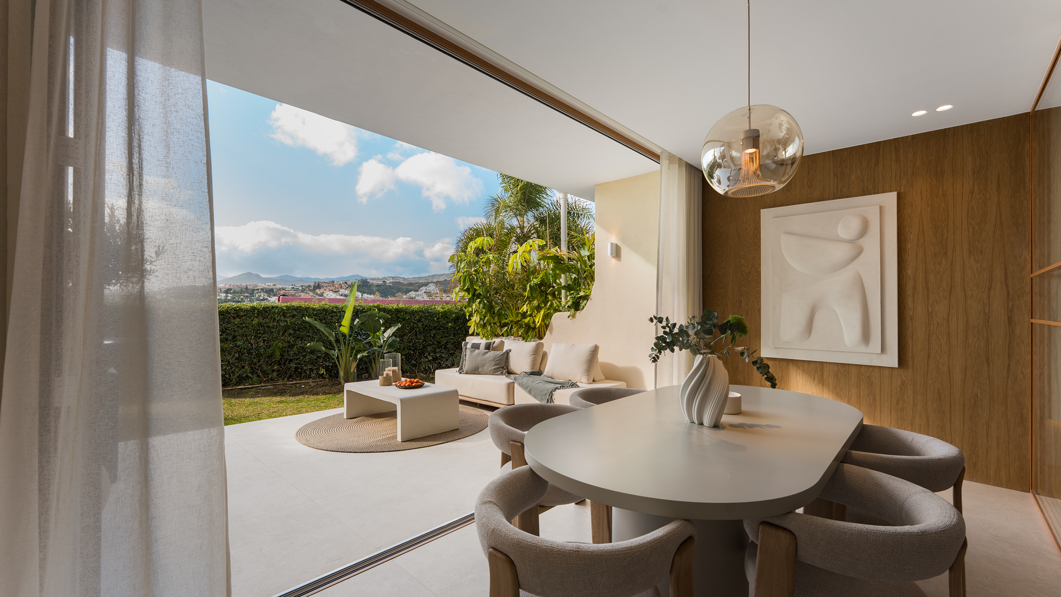  Renovated townhouse in Marbella
