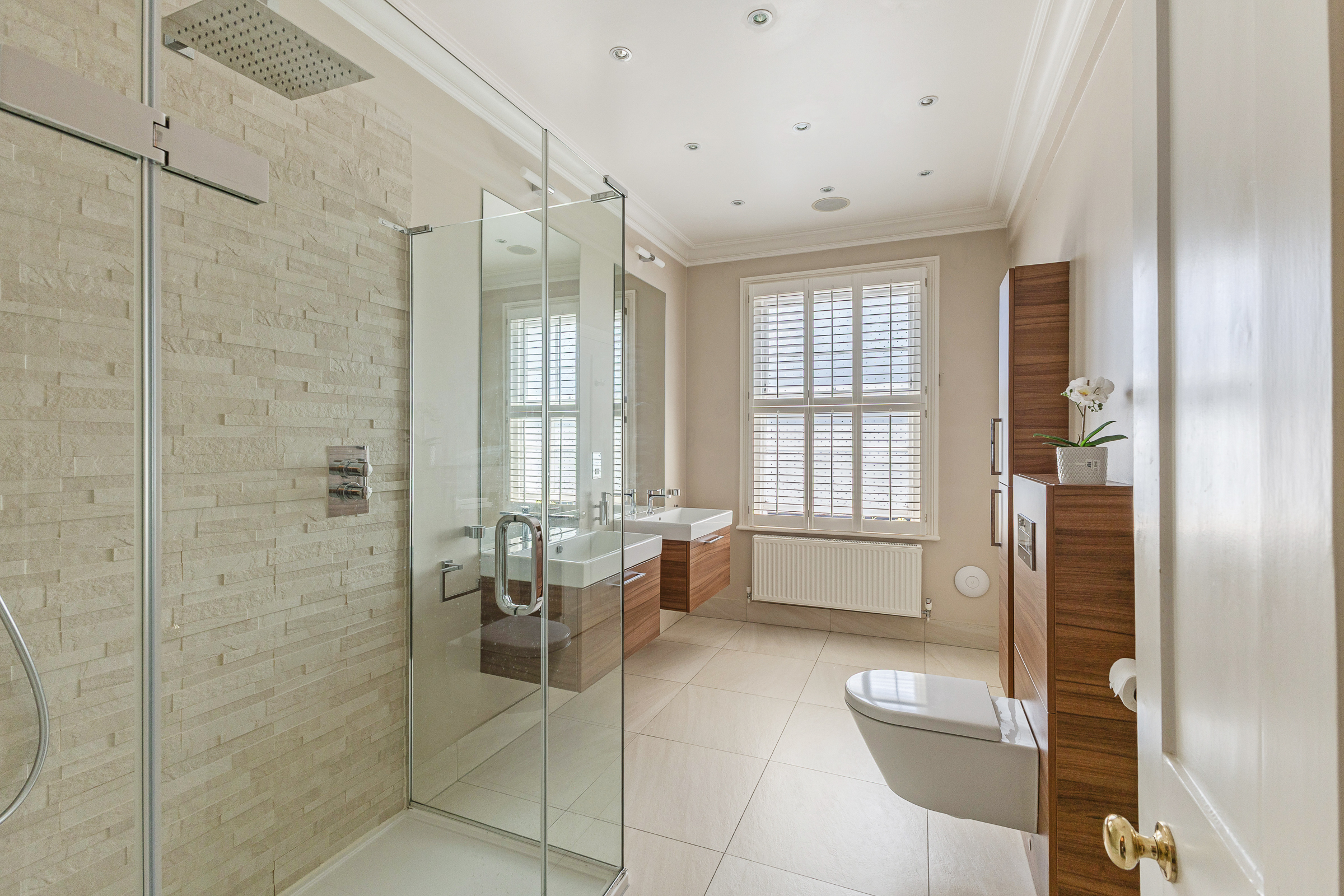  A Detached Victorian Family House with a Swimming Pool in Wimbledon Village - 物件實景