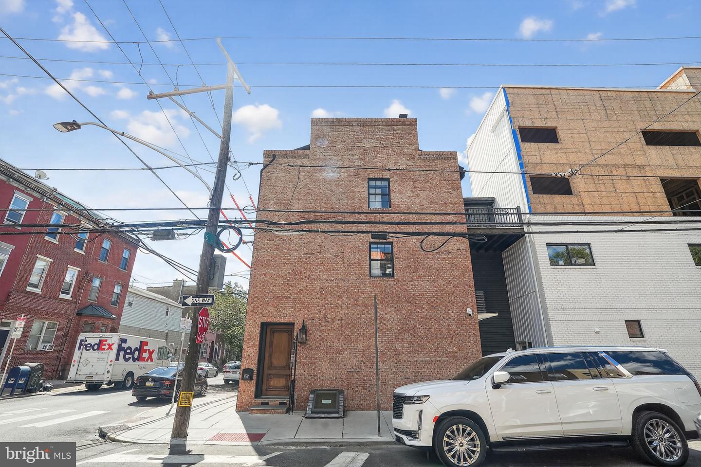 Philadelphia, Pennsylvania, 19147, United States, 3 Bedrooms Bedrooms, ,4 BathroomsBathrooms,Residential,For Sale,1926434