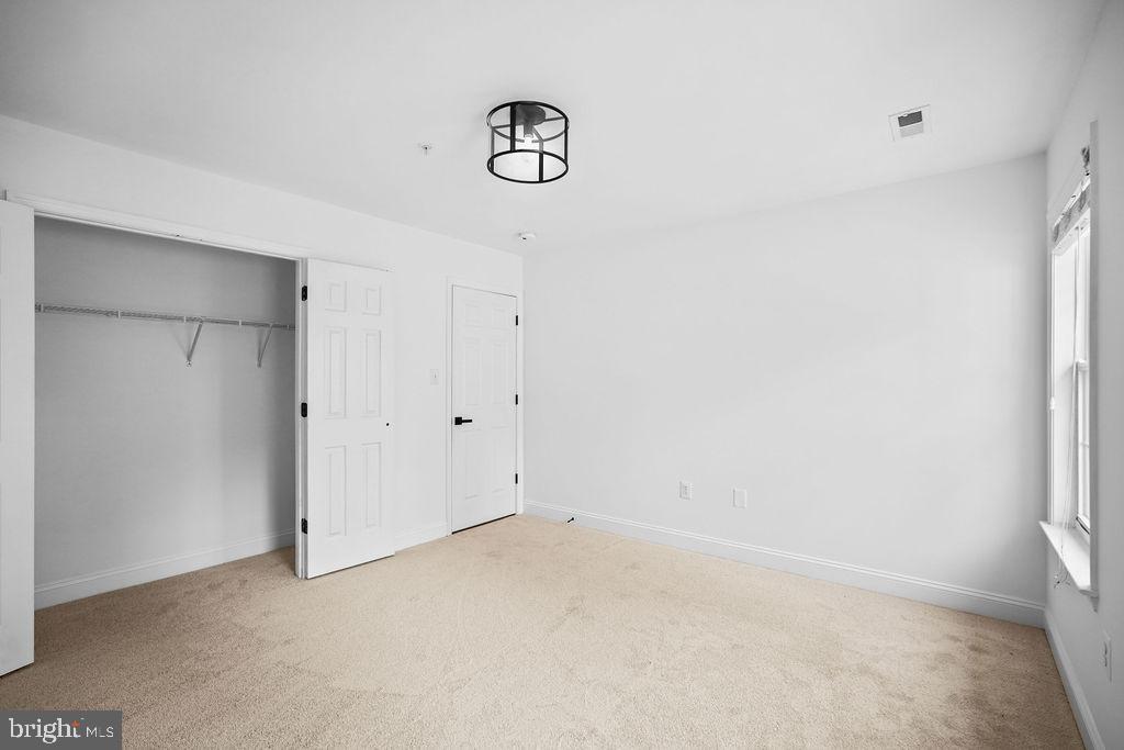 Upper Marlboro, Maryland, 20772, United States, 5 Bedrooms Bedrooms, ,4 BathroomsBathrooms,Residential,For Sale,1988890