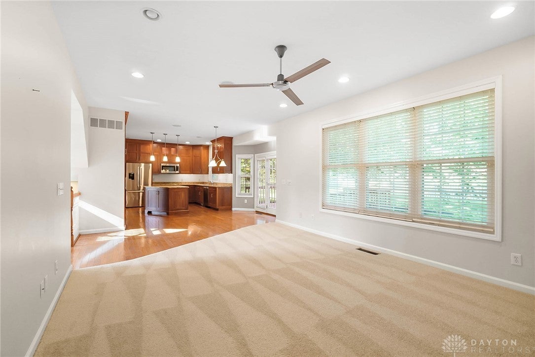 Dayton, Ohio, 45458, United States, 5 Bedrooms Bedrooms, ,4 BathroomsBathrooms,Residential,For Sale,1975816