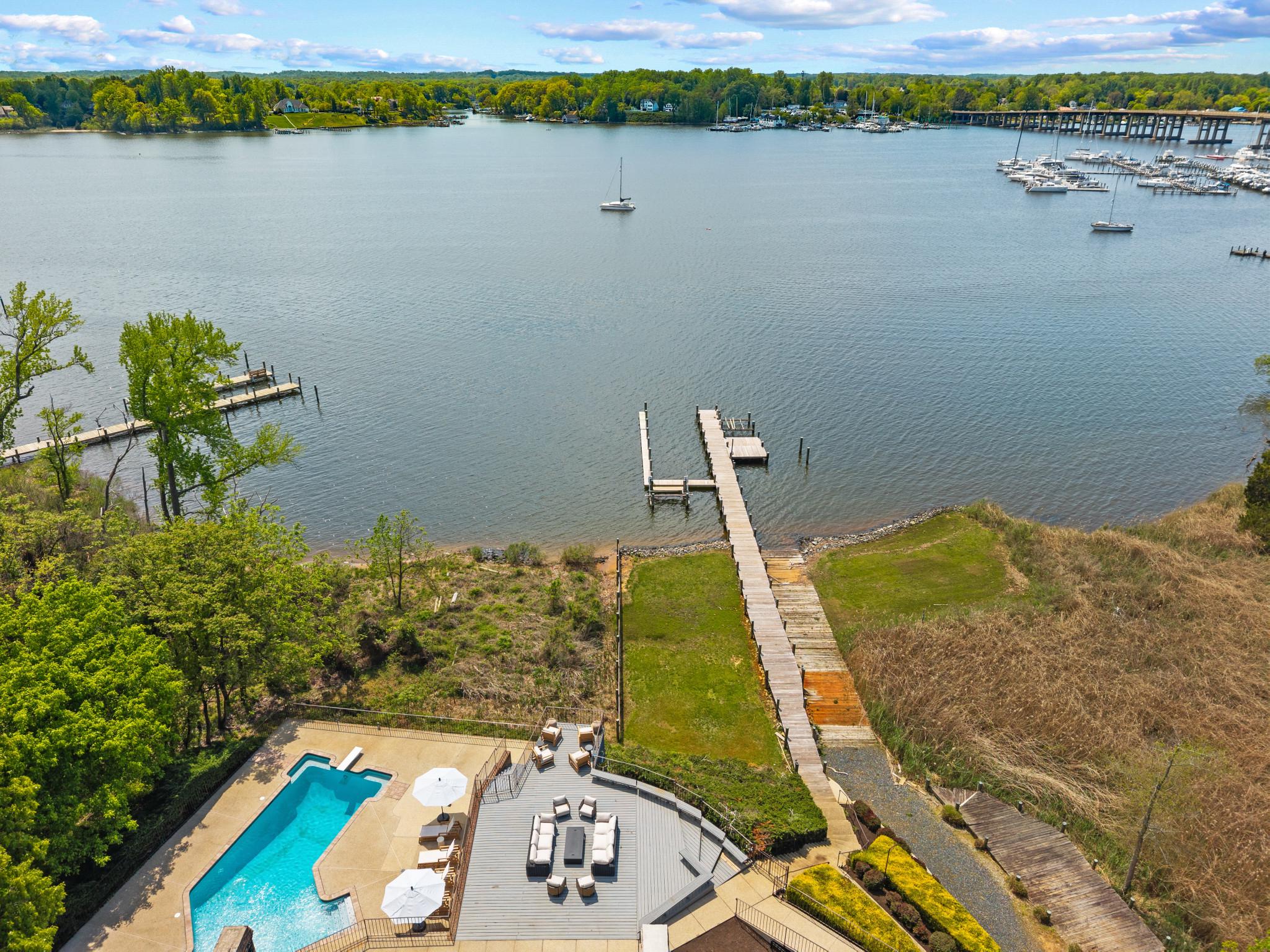  31 Shadow Point Court, Edgewater, MD, 21037 - 物件實景
