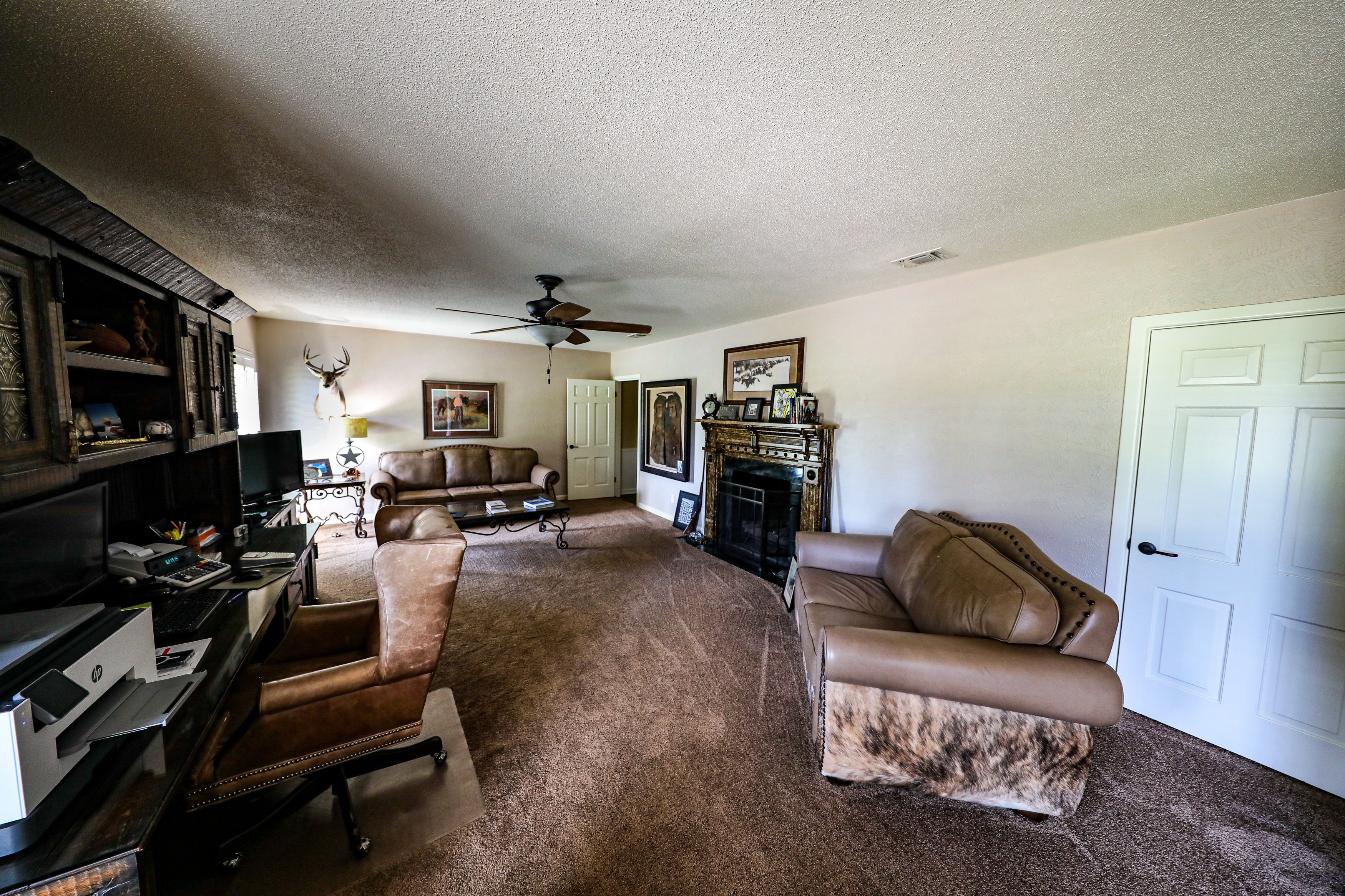 Pittsburg, Texas, 75686, United States, 4 Bedrooms Bedrooms, ,3 BathroomsBathrooms,Residential,For Sale,1871323