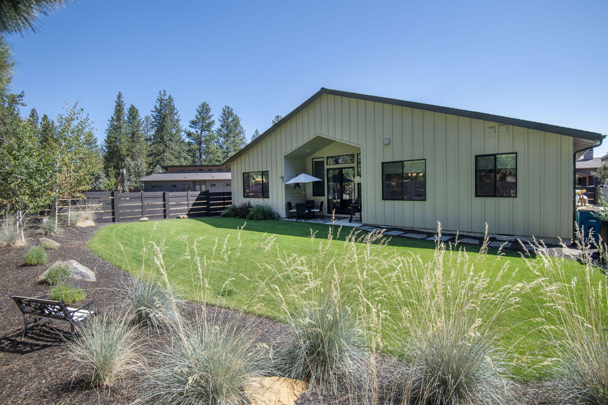 Sisters, Oregon, 97759, United States, 3 Bedrooms Bedrooms, ,2 BathroomsBathrooms,Residential,For Sale,1738926