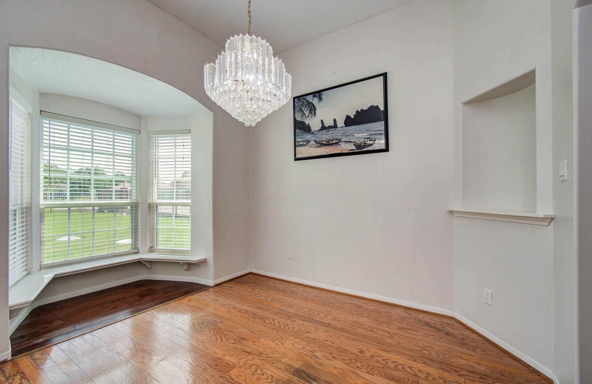 Houston, Texas, 77031, United States, 7 Bedrooms Bedrooms, ,6 BathroomsBathrooms,Residential,For Sale,1983766