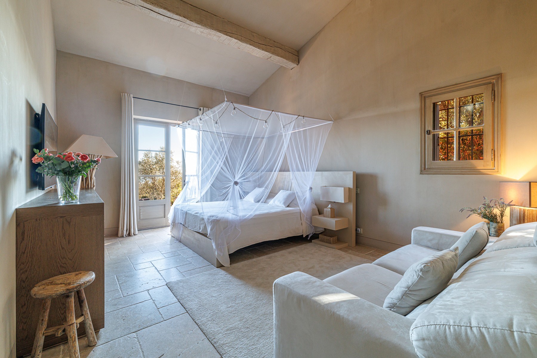  Luxury neo-Provençal bastide in Vence with sea views, heated pool and landscape… - 物件實景