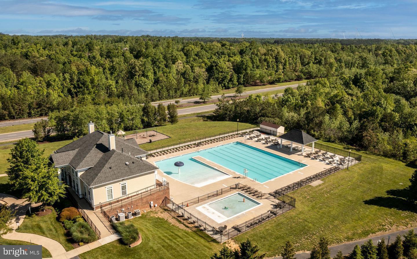 Fredericksburg, Virginia, 22407, United States, 4 Bedrooms Bedrooms, ,4 BathroomsBathrooms,Residential,For Sale,2048094