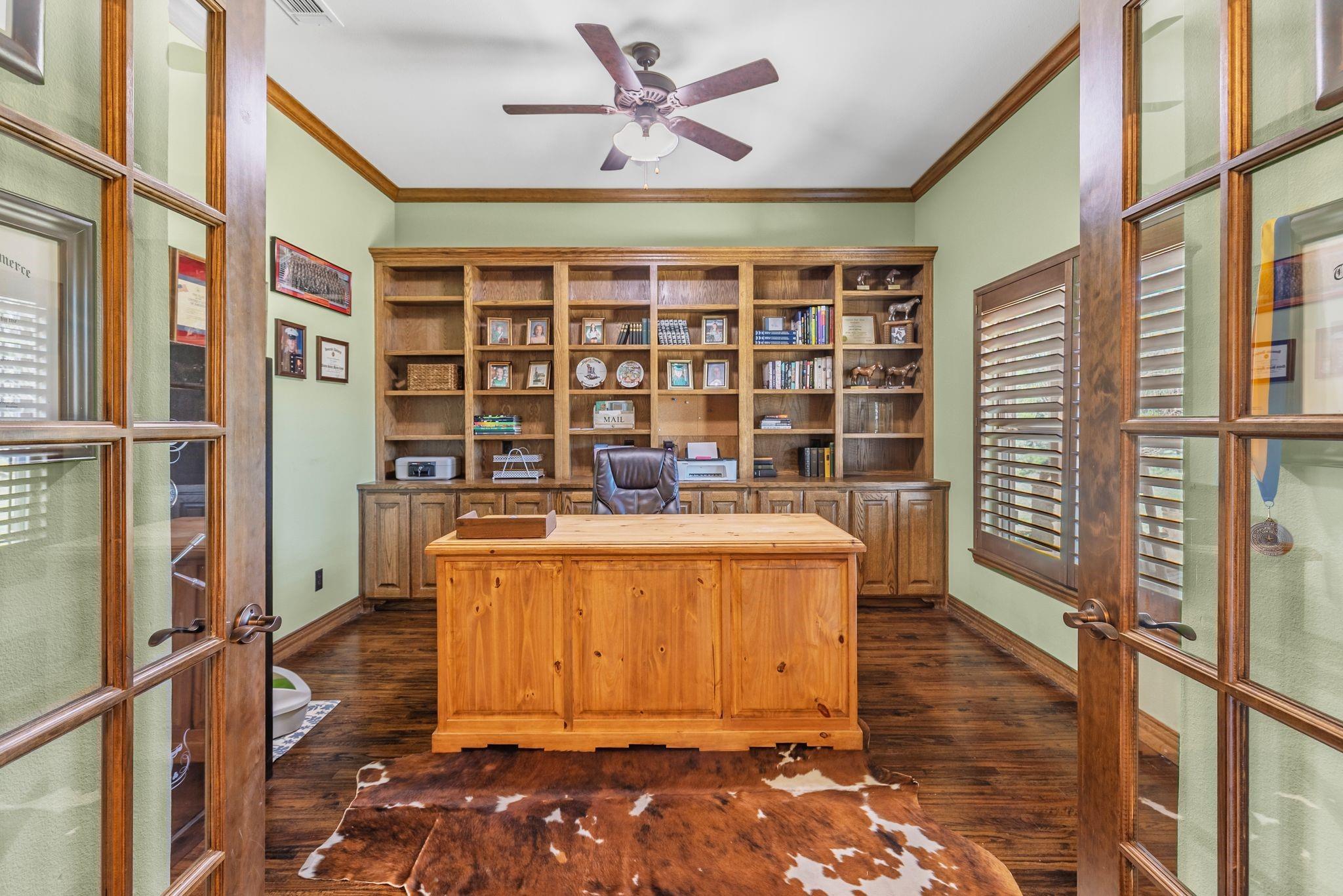 Caddo Mills, Texas, 75135, United States, 4 Bedrooms Bedrooms, ,5 BathroomsBathrooms,Residential,For Sale,1984290