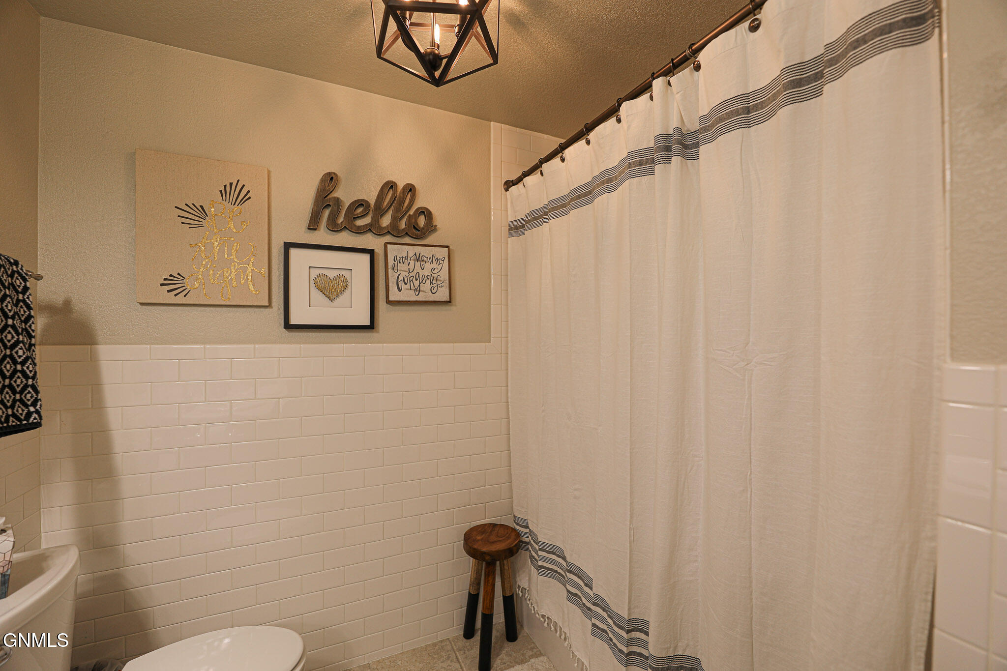 Bismarck, North Dakota, 58503, United States, 6 Bedrooms Bedrooms, ,5 BathroomsBathrooms,Residential,For Sale,1980273