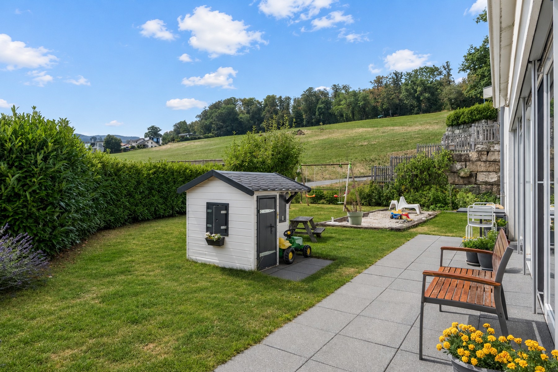  4.5-room apartment with a private garden and breathtaking views of Moléson - 物件實景