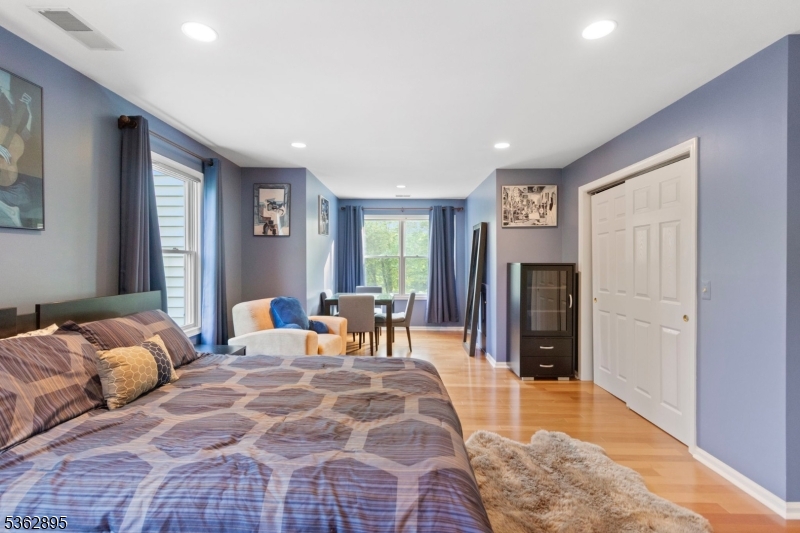 Sparta Twp., New Jersey, 07871, United States, 4 Bedrooms Bedrooms, ,4 BathroomsBathrooms,Residential,For Sale,1847599