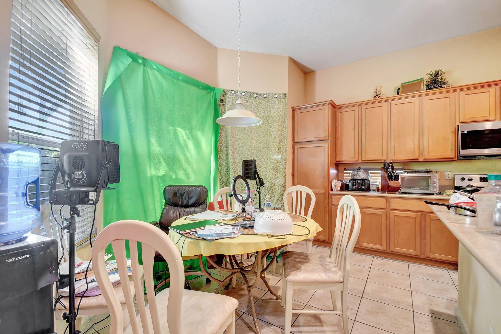 Boynton Beach, Florida, 33436, United States, 4 Bedrooms Bedrooms, ,3 BathroomsBathrooms,Residential,For Sale,1869524