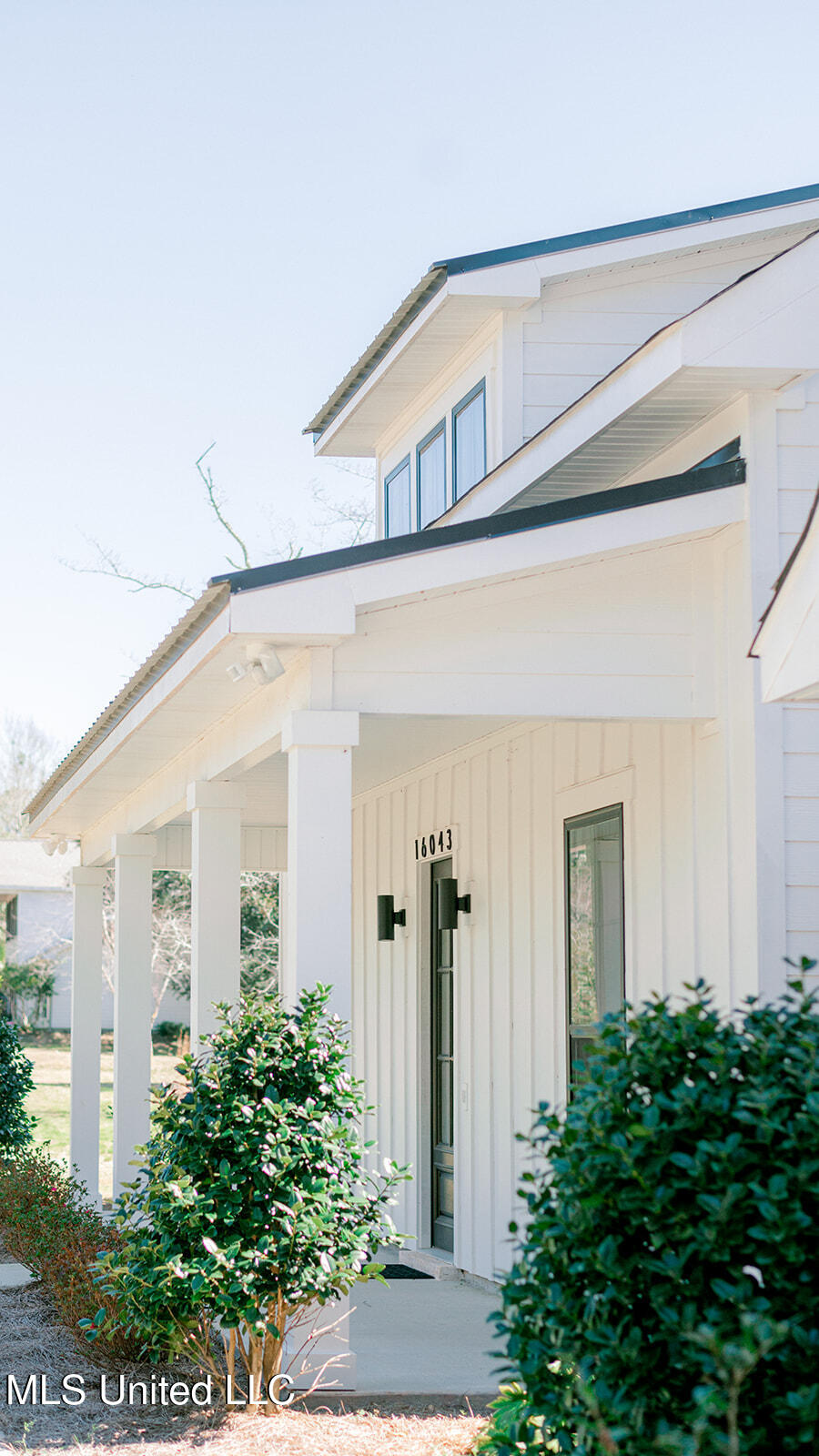 Gulfport, Mississippi, 39503, United States, 3 Bedrooms Bedrooms, ,2 BathroomsBathrooms,Residential,For Sale,1874572