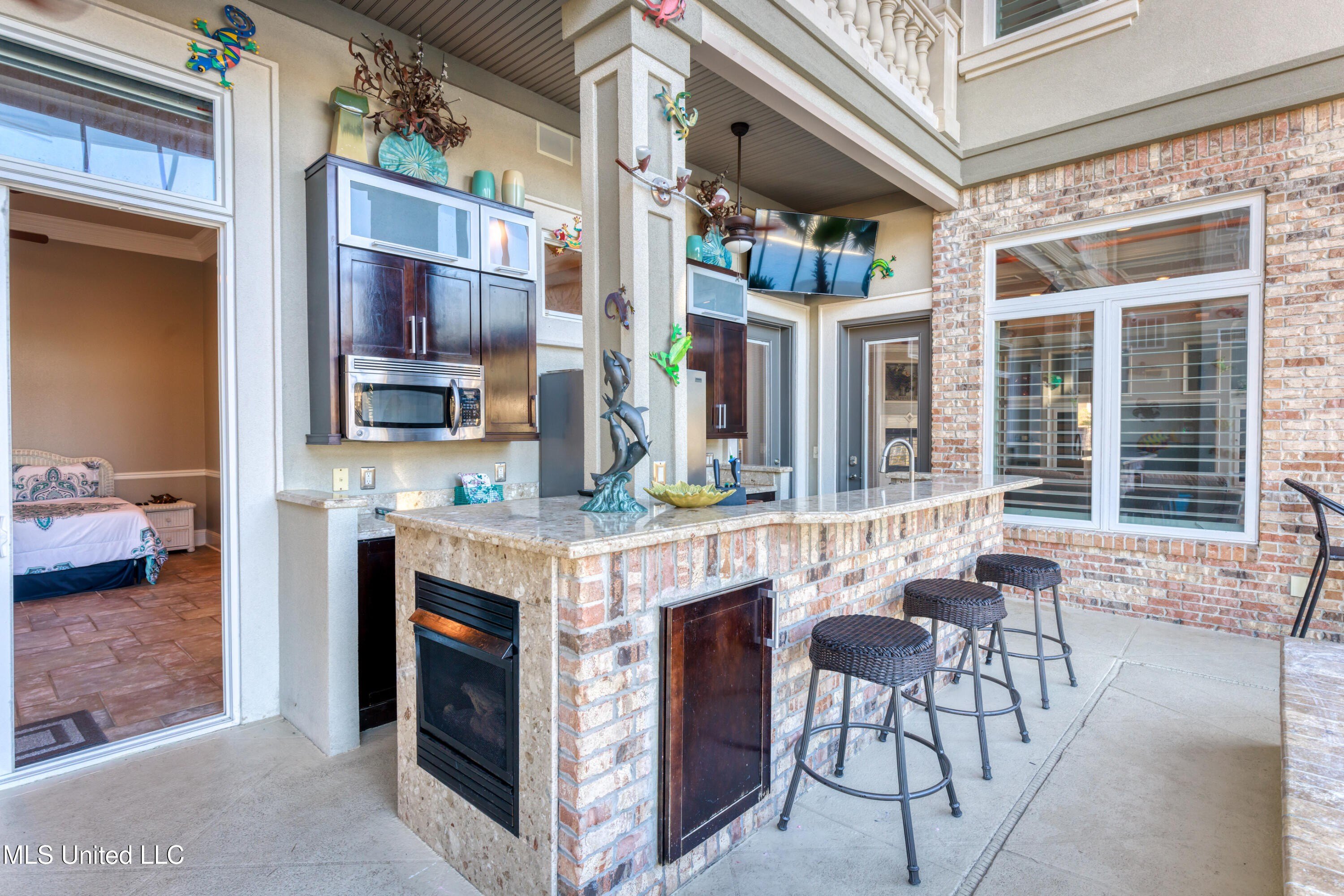 Diamondhead, Mississippi, 39525, United States, 6 Bedrooms Bedrooms, ,6 BathroomsBathrooms,Residential,For Sale,2005178