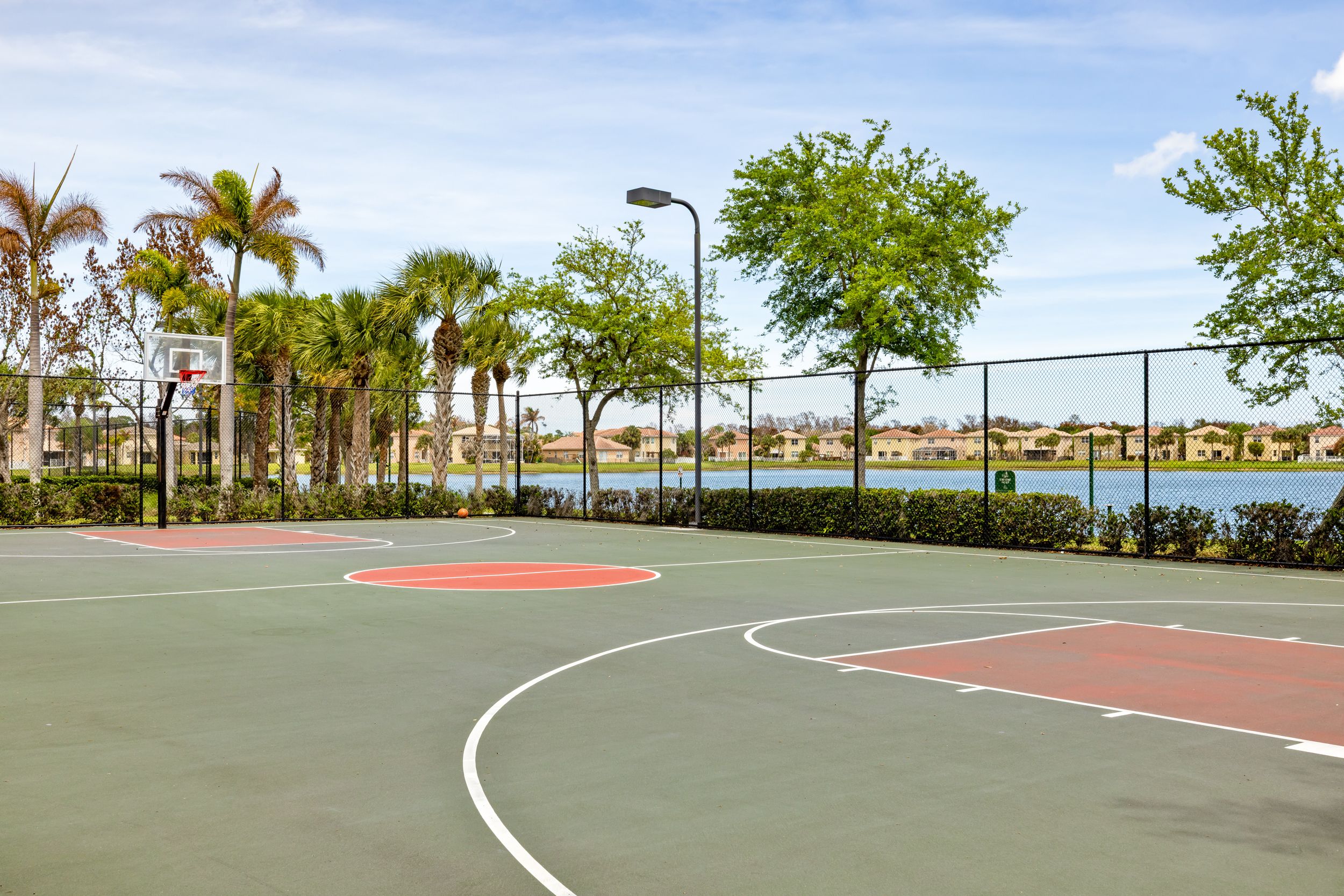  707 NW Leonardo Circle, Port St Lucie, FL, 34986 - 物件實景