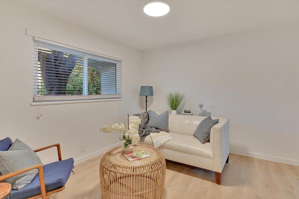 Sacramento, California, 95864, United States, ,Residential,For Sale,1989325