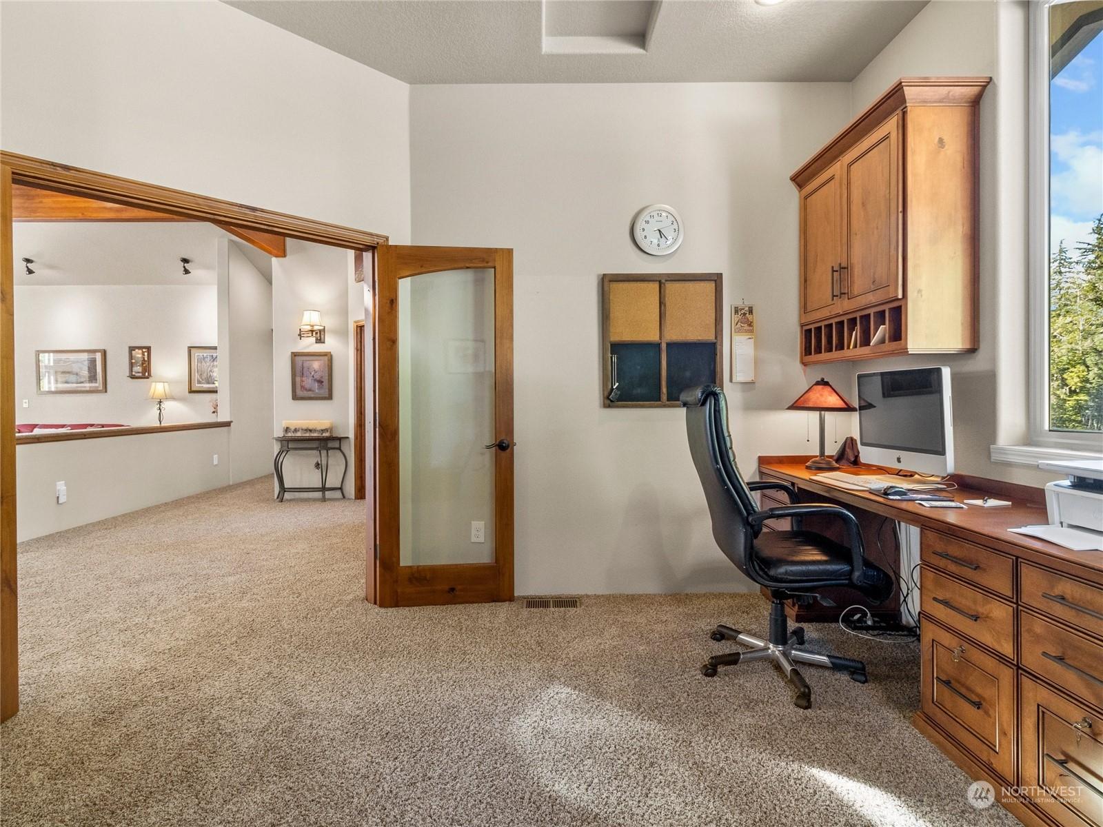 LONG BEACH, Washington, 98624, United States, 3 Bedrooms Bedrooms, ,4 BathroomsBathrooms,Residential,For Sale,1827835