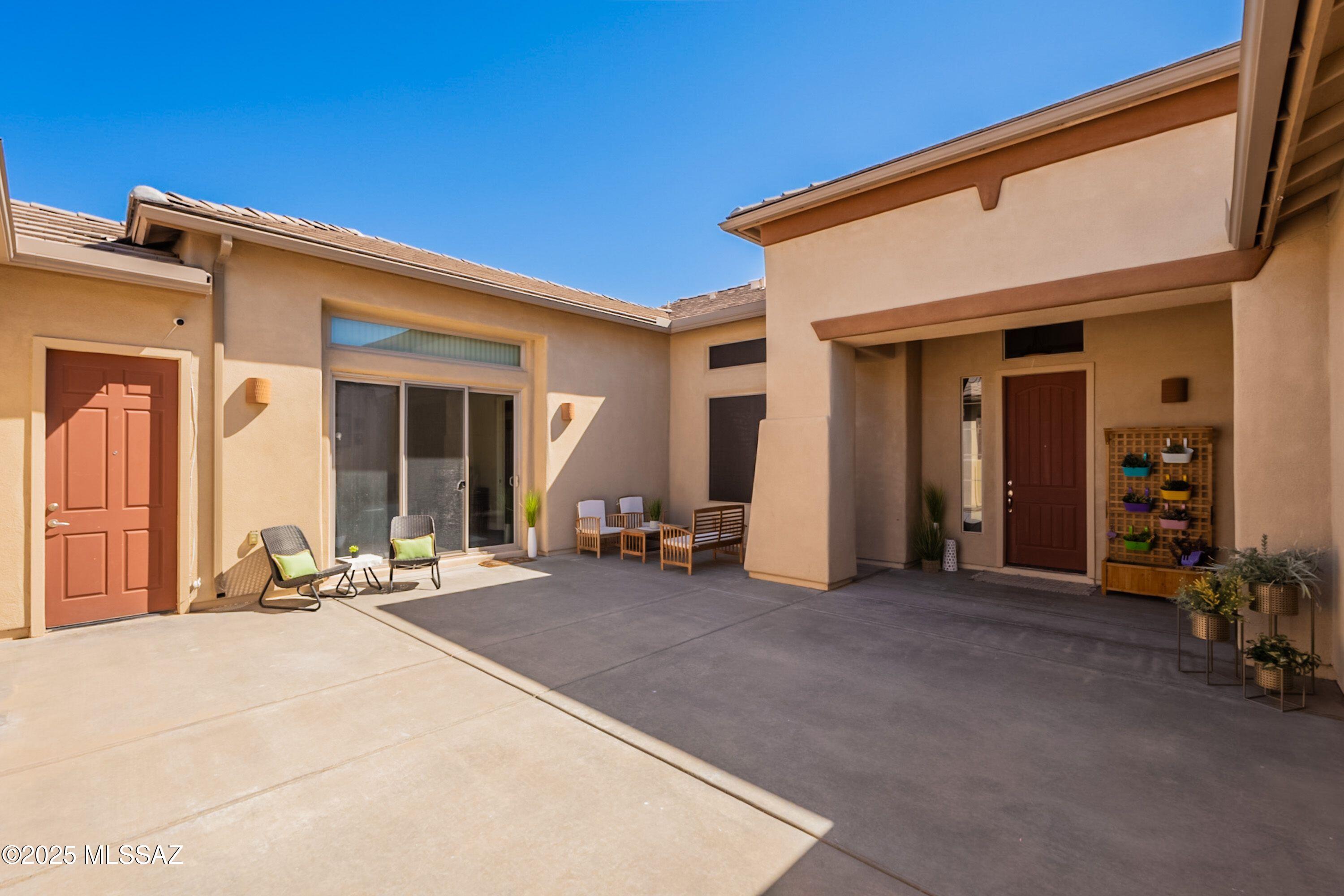 Tucson, Arizona, 85755, United States, 4 Bedrooms Bedrooms, ,3 BathroomsBathrooms,Residential,For Sale,1850076
