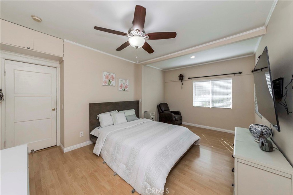 1520 S New Hampshire Avenue, Los Angeles, California, 90006, United States, 2 Bedrooms Bedrooms, ,1 BathroomBathrooms,Residential,For Sale,1520 S New Hampshire Avenue,1599966