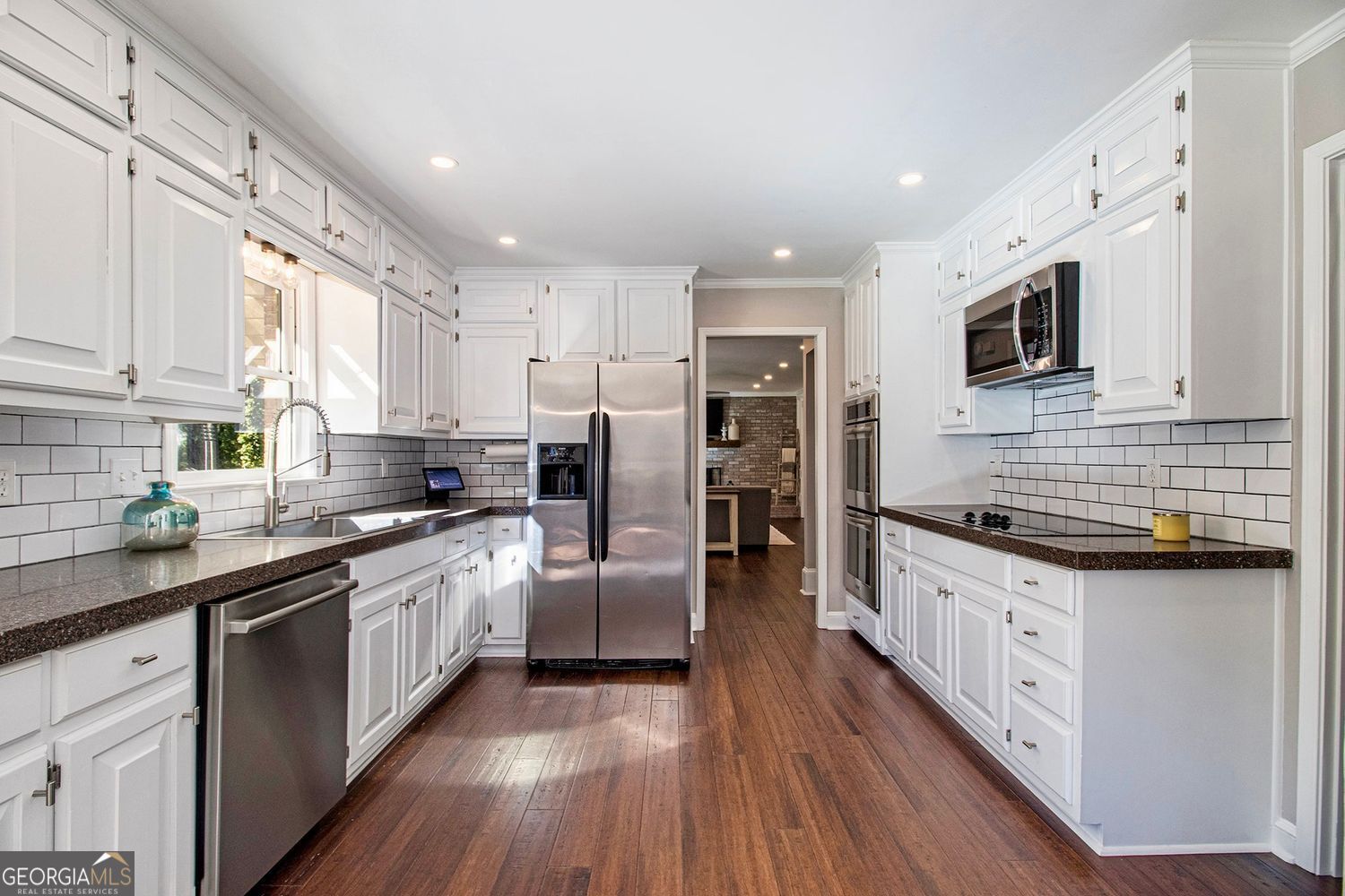 Alpharetta, Georgia, 30004, United States, 4 Bedrooms Bedrooms, ,3 BathroomsBathrooms,Residential,For Sale,1968344