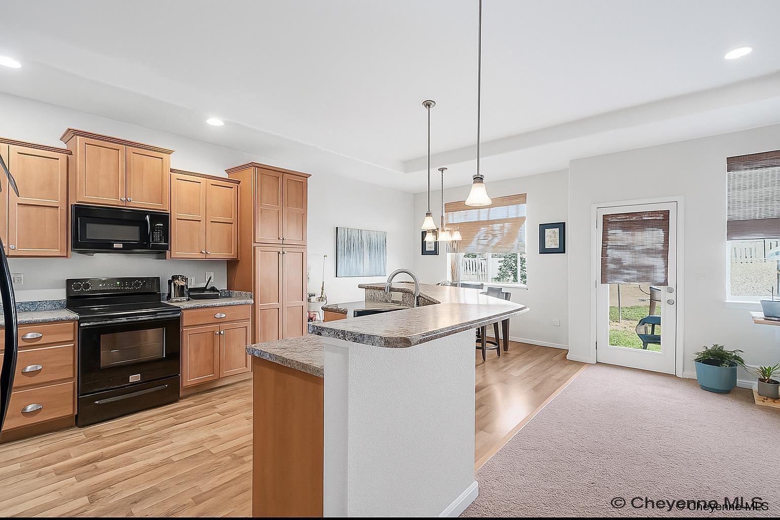 Cheyenne, Wyoming, 82009, United States, 5 Bedrooms Bedrooms, ,3 BathroomsBathrooms,Residential,For Sale,1885793