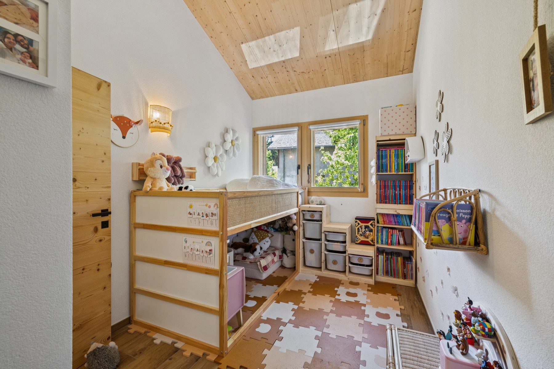  Exceptional triplex apartment in the heart of Saillon